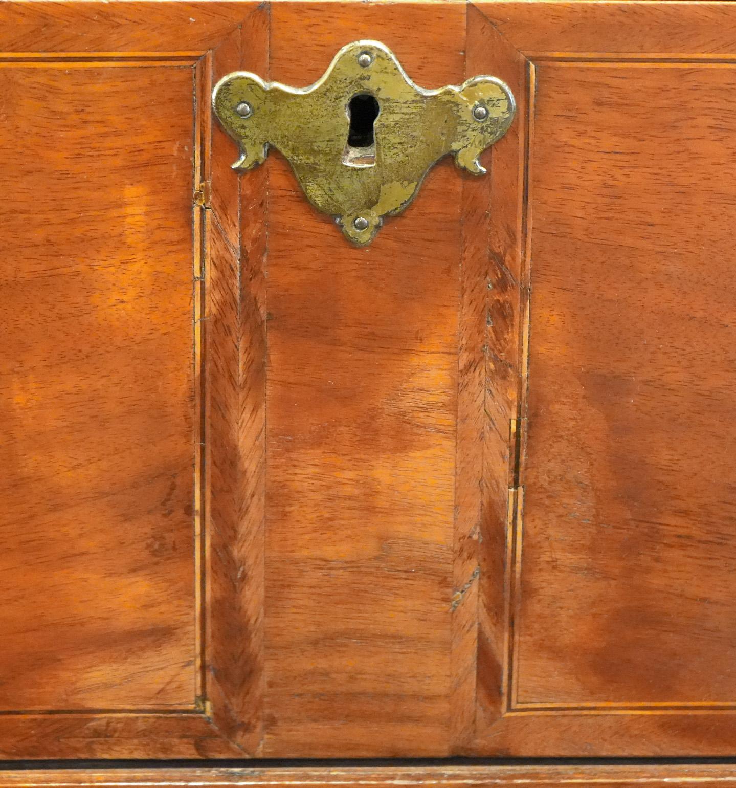 1770s Rhode Island Queen Anne Walnut Original Highboy In Excellent Condition In Ft. Lauderdale, FL