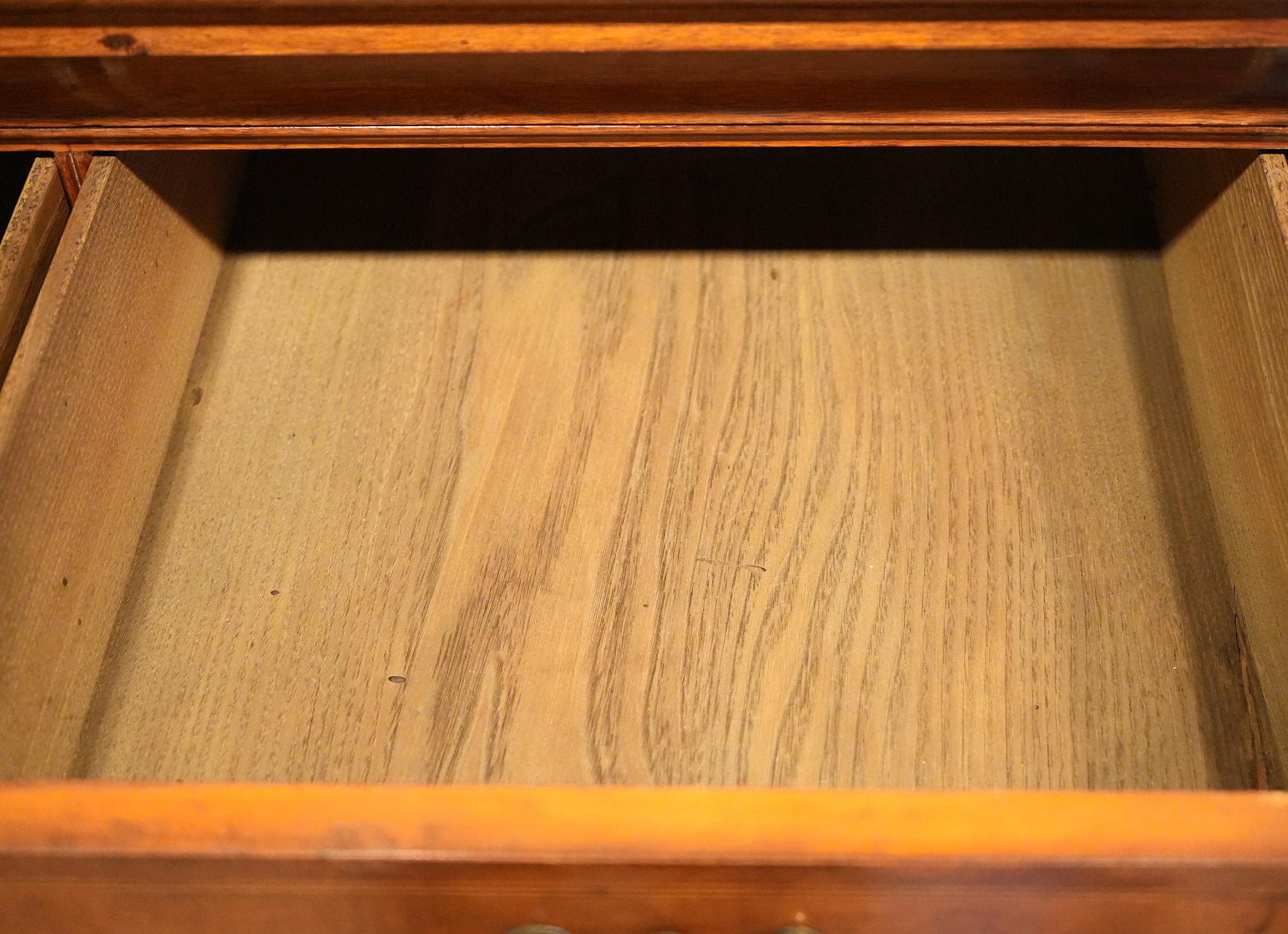 1770s Rhode Island Queen Anne Walnut Original Highboy 4
