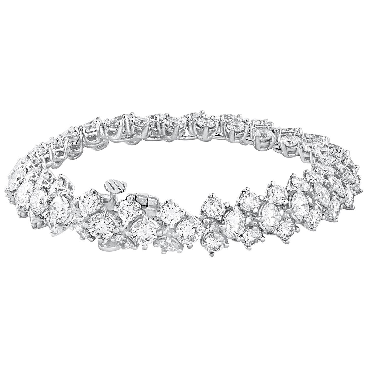 Roman Malakov 17.71 Carats Total Round Cut Three-Row Diamond Tennis Bracelet For Sale