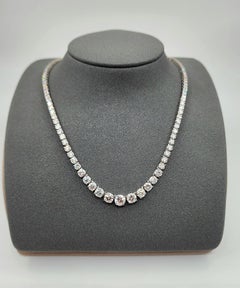 17.72 ct Riviera Graduated Diamond Necklace - Platinum