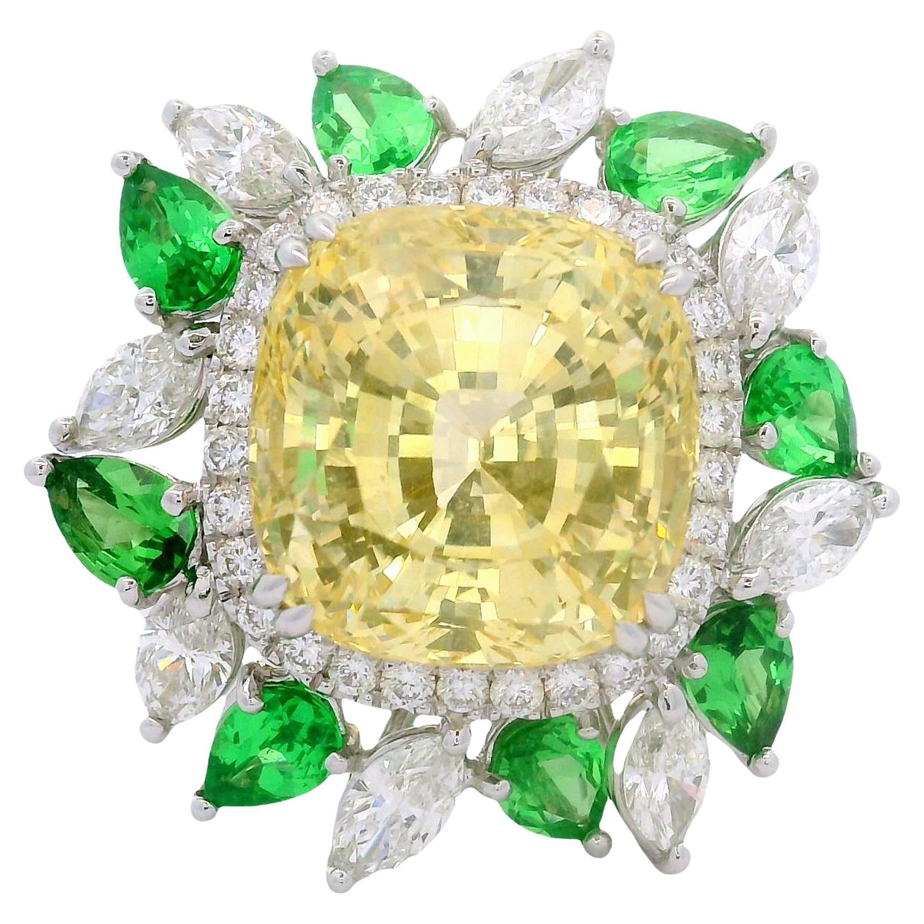 17,73ct Zafiro Amarillo Diamante Tsavortita Anillo de Oro Blanco de 18k, AIGS Sin Calor en venta
