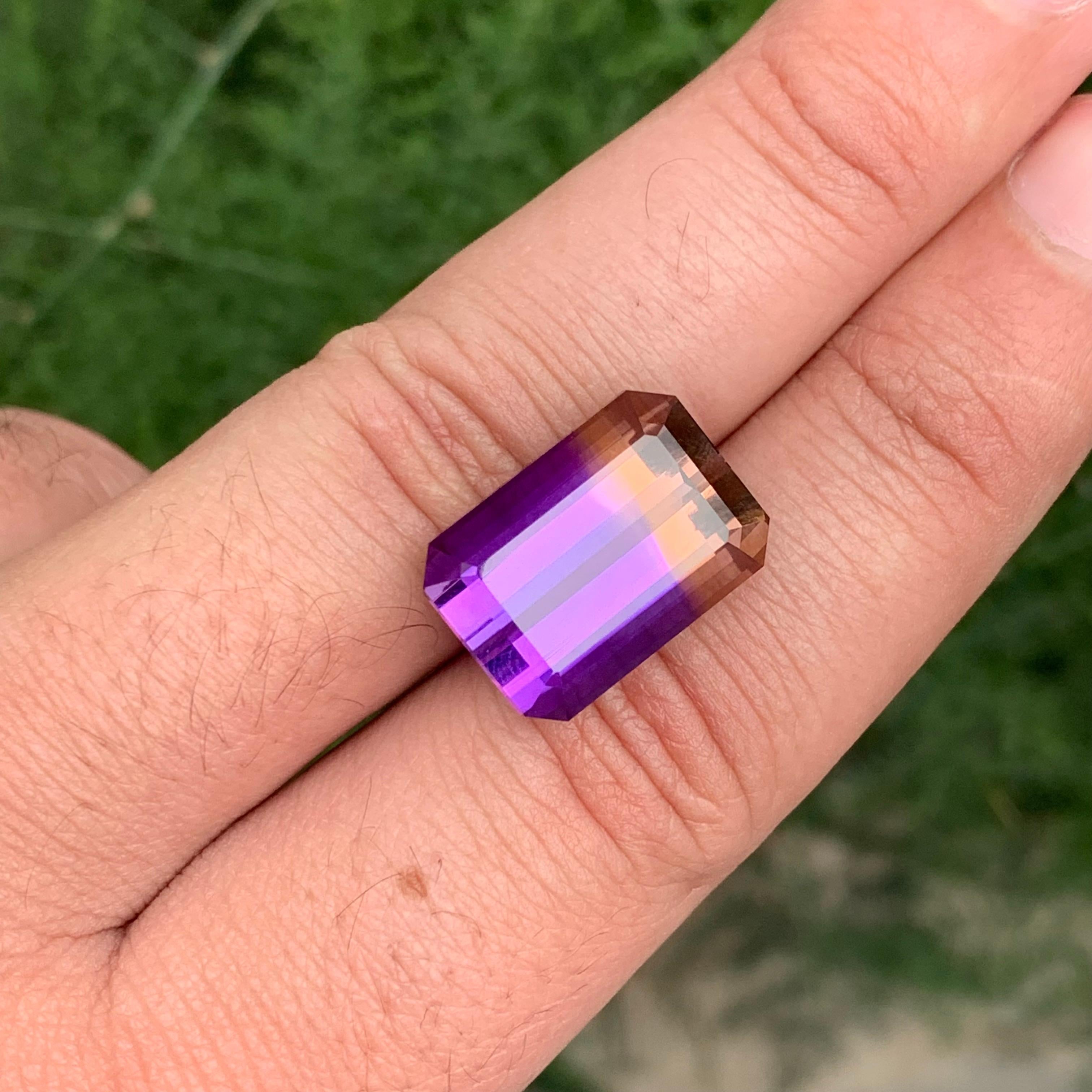 17,75 Karat Loser Ametrin Smaragdschliff im Angebot 2
