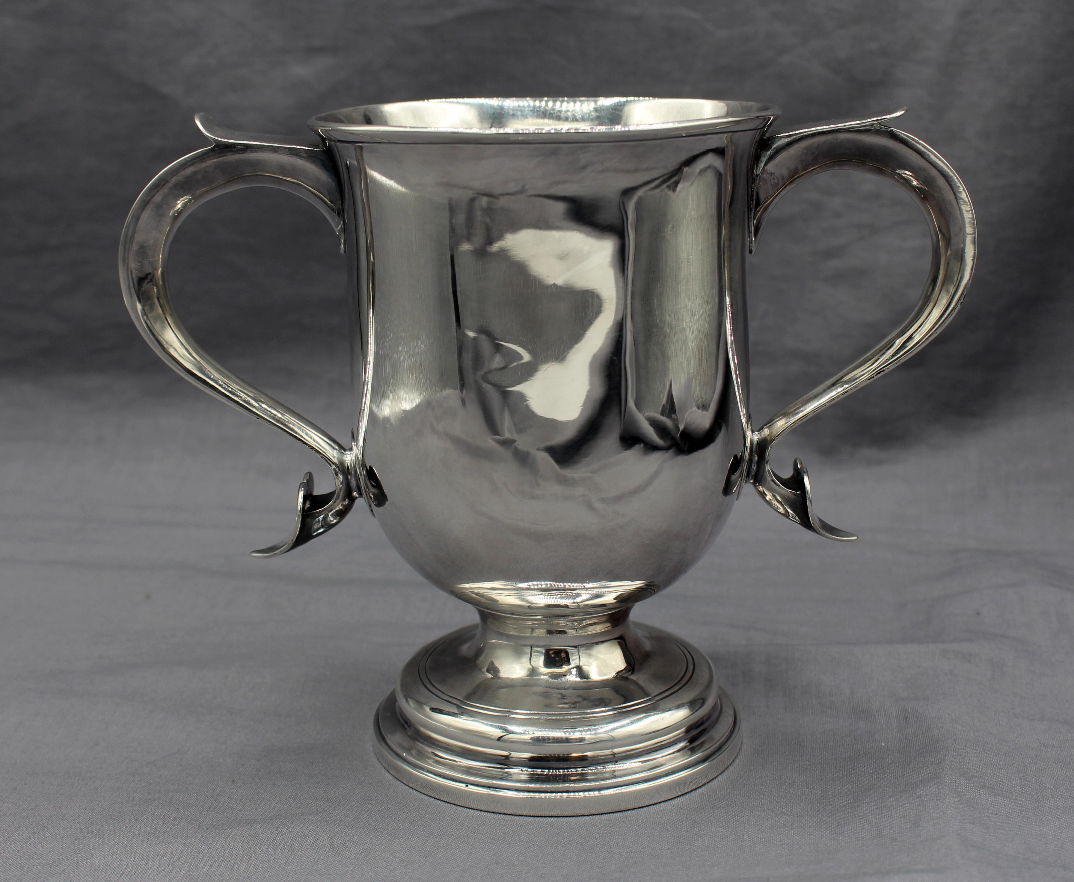 English sterling silver two-handled loving cup, London, 1775. A handsome George III period example likely by Stephen Joyce working at King St., Soho, 1773-1778. 12.85 troy oz.
6.5