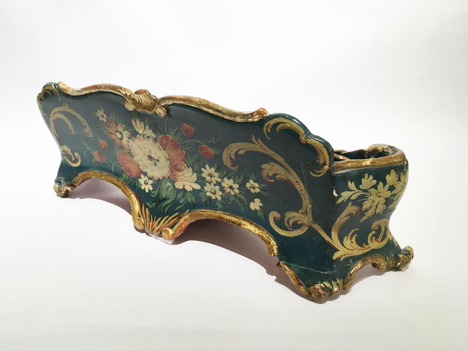 1775 Venezia Italy Blue Lacquered Wooden Engraved TablePaper Holder with Flowers For Sale 4