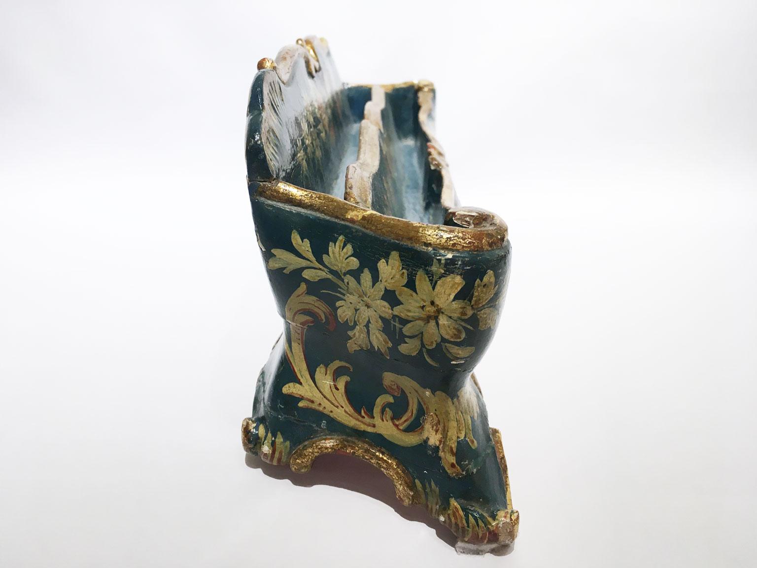 1775 Venezia Italy Blue Lacquered Wooden Engraved TablePaper Holder with Flowers For Sale 2