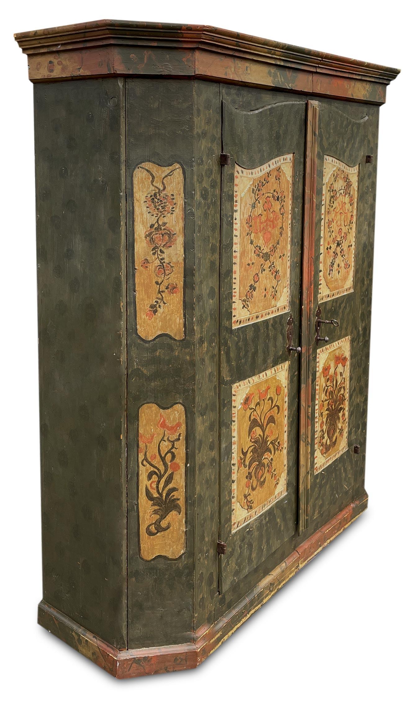 1776 Green Floral Painted Cabinet For Sale 12