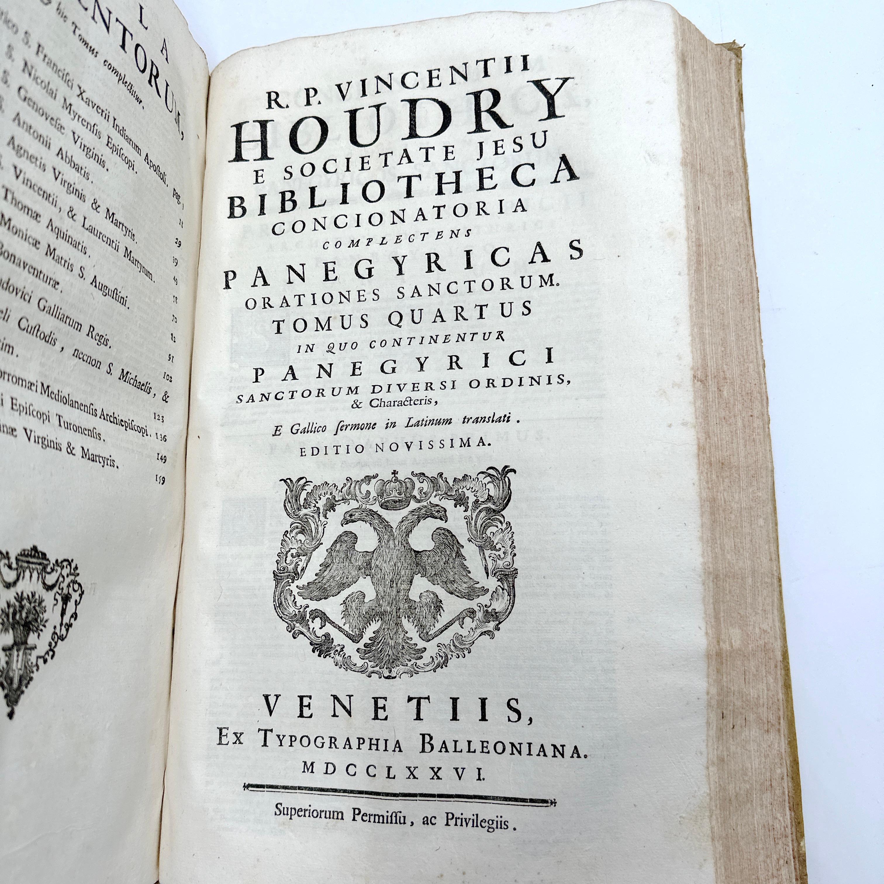 1776 R.P. Vincentii Houdry, E Societate Jesu Bibliotheca (All 5 Vols Bound as 1) In Good Condition For Sale In Victoria, BC