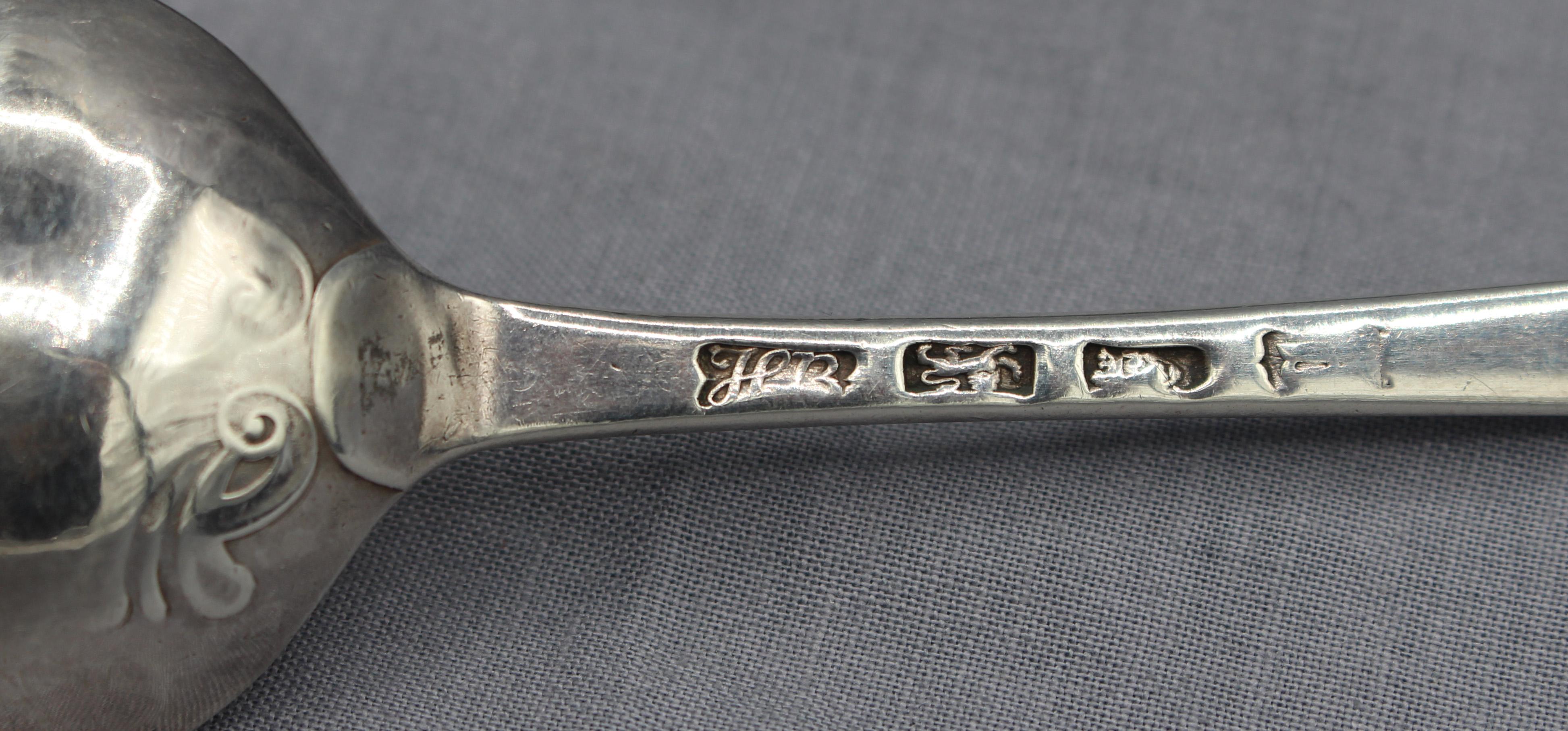 Neoclassical 1777 Hanoverian Pattern Sterling Silver Tablespoon by Hester Bateman For Sale
