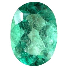 1,77ct 10x7 Verde Medio Claro Esmeralda Natural Colombiana - Gema talla ovalada
