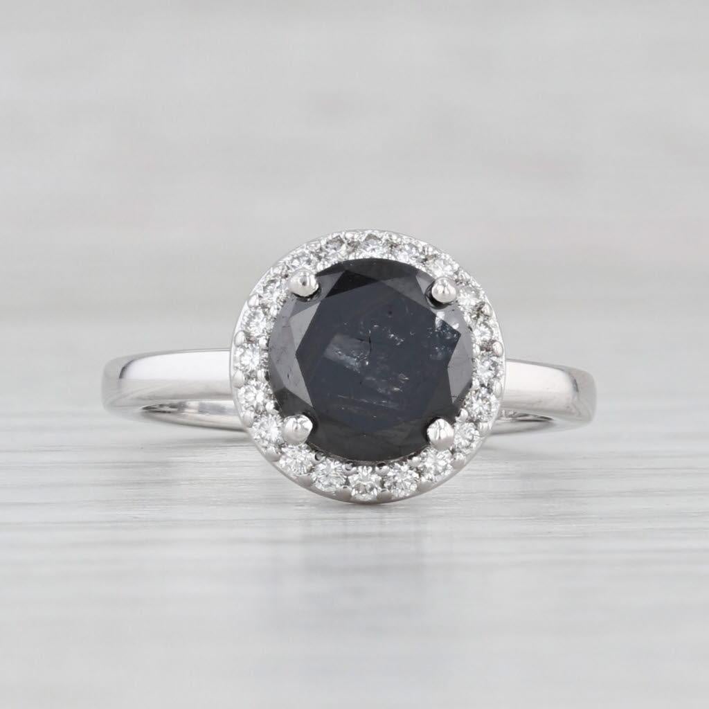 Taglio rotondo Anello aureolato con diamante bianco nero da 1,77 ct. in oro bianco 14k, misura 8,25, fidanzamento in vendita