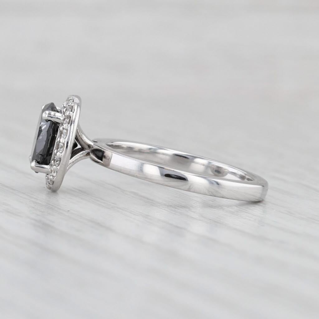 Anello aureolato con diamante bianco nero da 1,77 ct. in oro bianco 14k, misura 8,25, fidanzamento In condizioni buone in vendita a McLeansville, NC