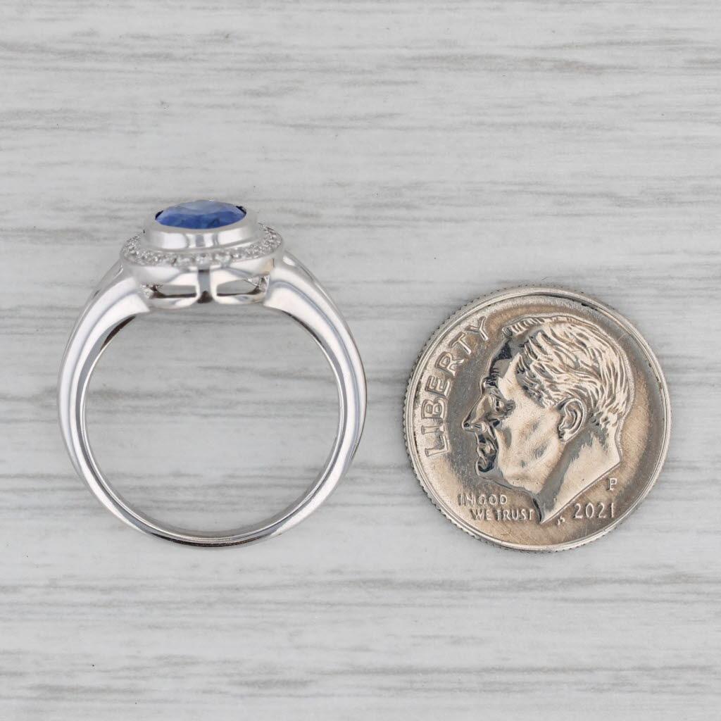 Anello con diamante e zaffiro blu ovale da 1,77 carati in oro bianco 18 carati, misura 6,25 in vendita 2