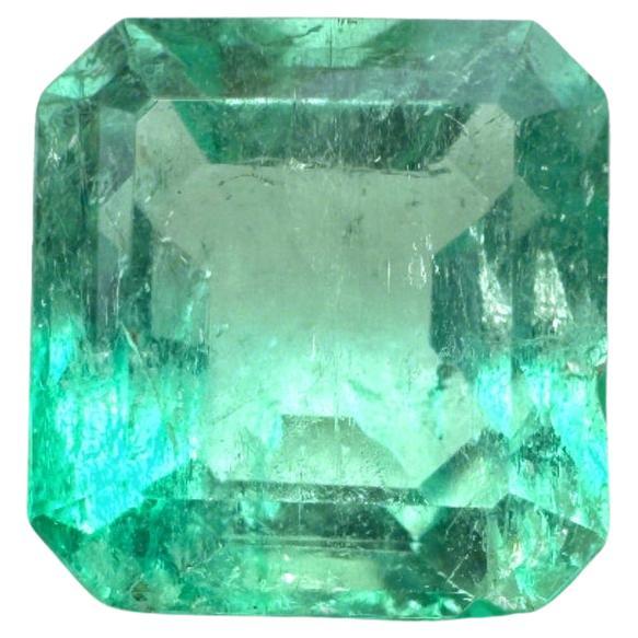 Émeraude colombienne de taille Asscher de 1,78 carat, vert flamand 7,5x7, pierre de naissance de mai