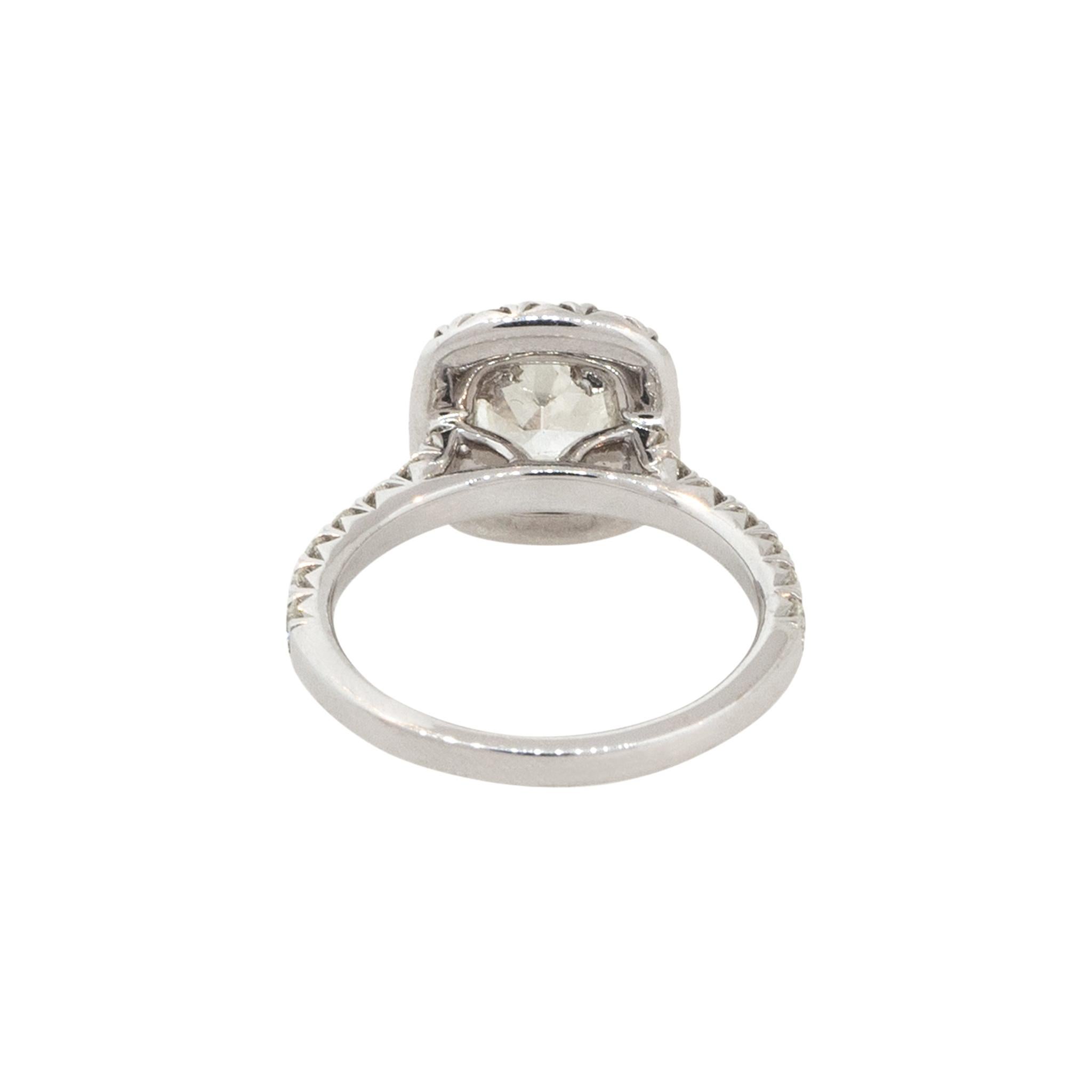 Women's 1.78 Carat Cushion Cut Diamond Engagement Ring 18 Karat in Stock For Sale
