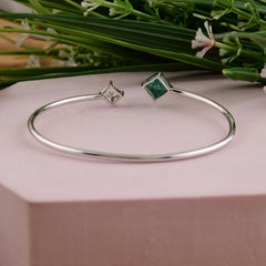 1.78 Carat Emerald 0.75 Ct SI/H Diamond Cuff Bangle Bracelet 18 Karat White Gold