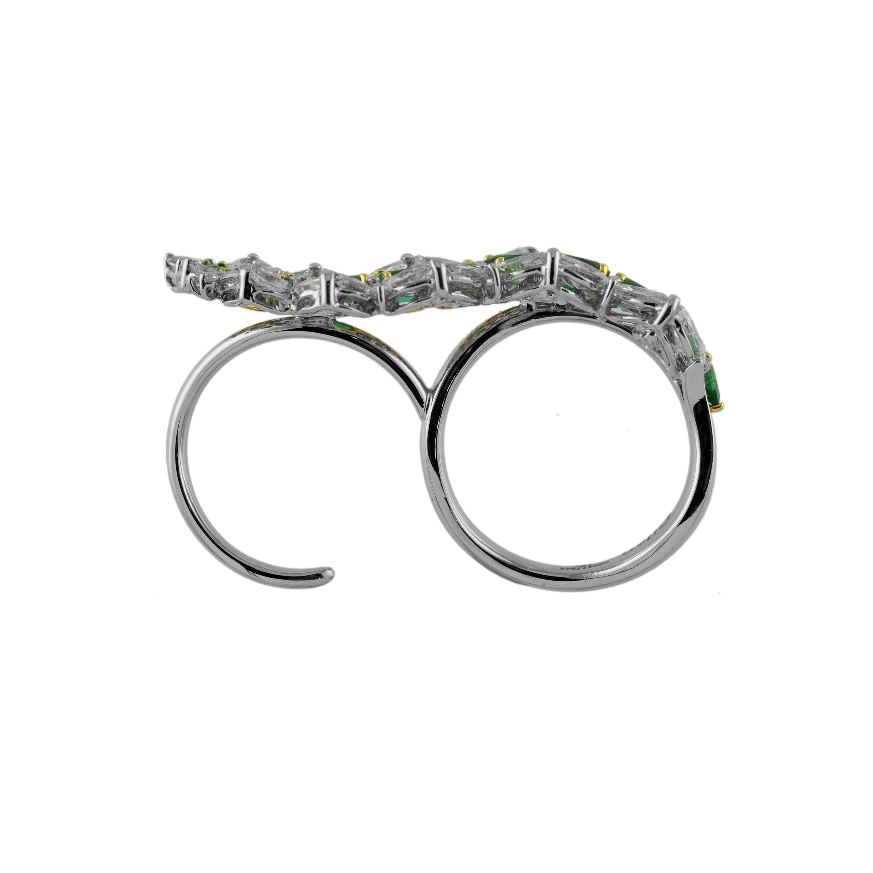 Round Cut 1.78 Carat Emerald with Diamonds 18 Karat White Gold Ring For Sale