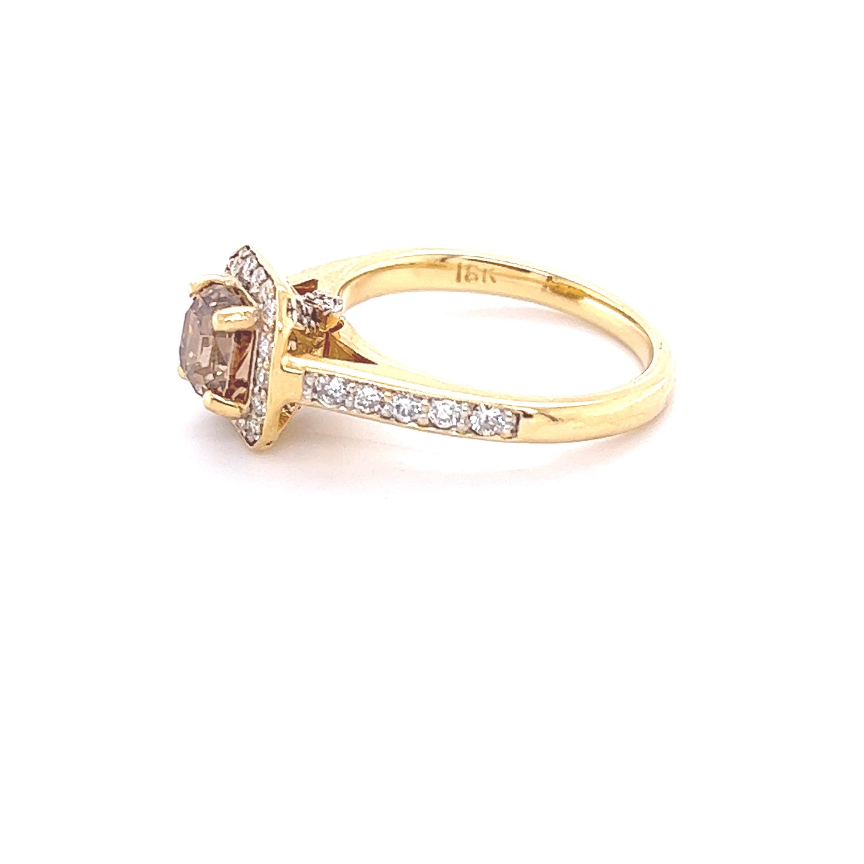 1,78 Karat natürlicher brauner Diamant Weißer Diamant Verlobungsring aus Gelbgold (Zeitgenössisch) im Angebot