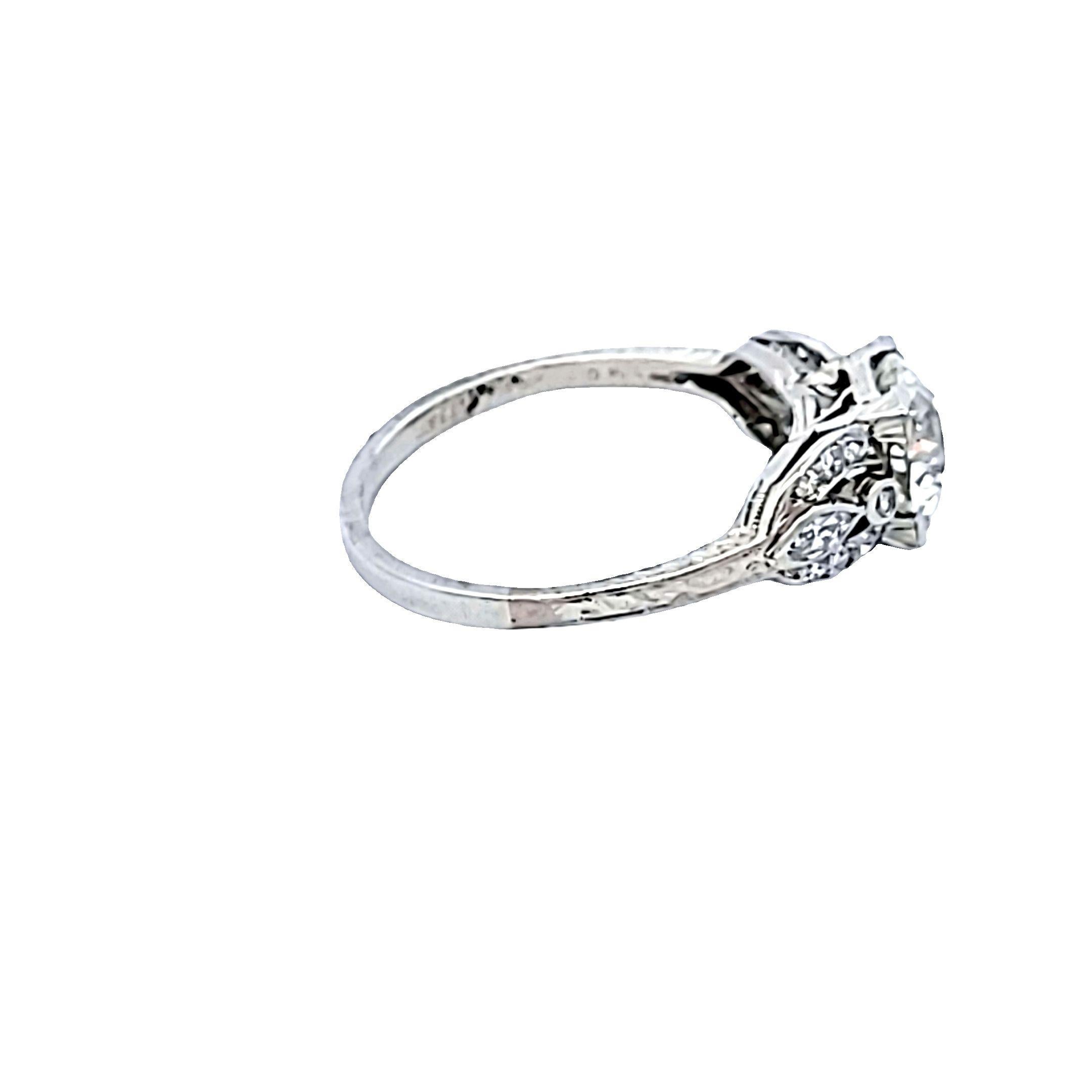 Bague Art déco en platine de 1,78 carat de diamants de taille européenne ancienne et de forme marquis Pour femmes en vente