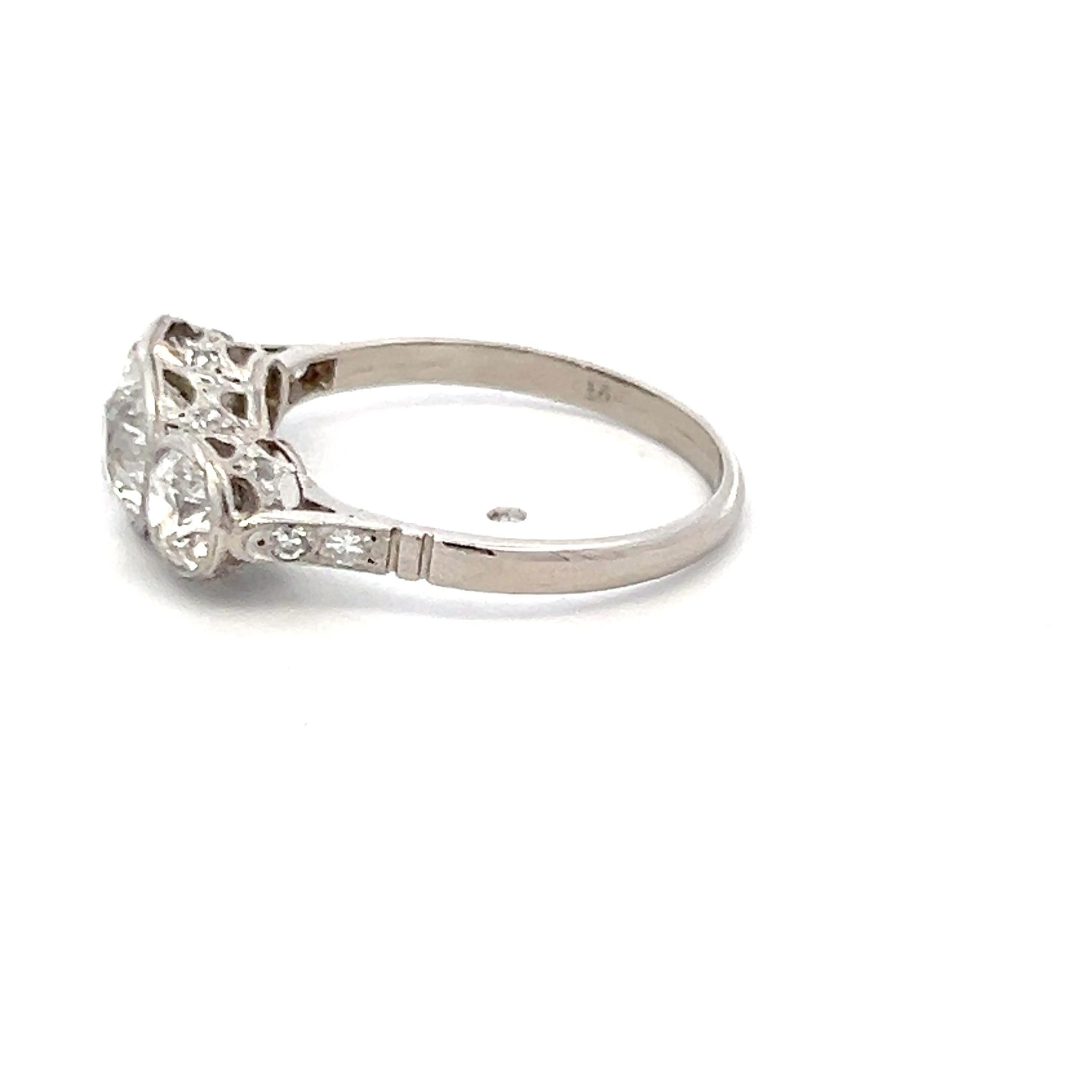 1.78 Carat Old European Cut I VS1 Diamond Platinum Three-Stone Ring In Good Condition For Sale In New York, NY