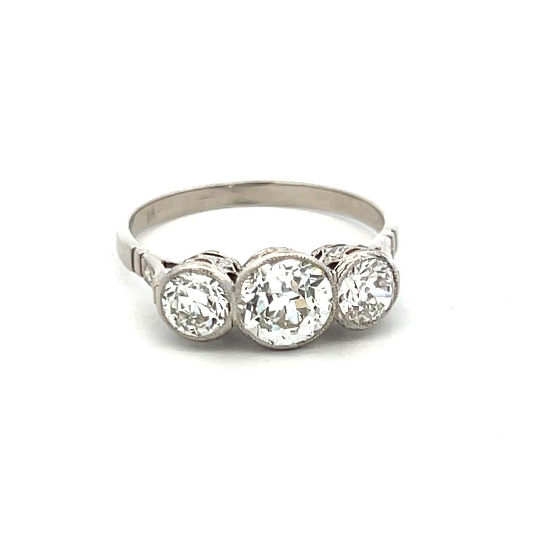 1.78 Carat Old European Cut I VS1 Diamond Platinum Three-Stone Ring For Sale 1