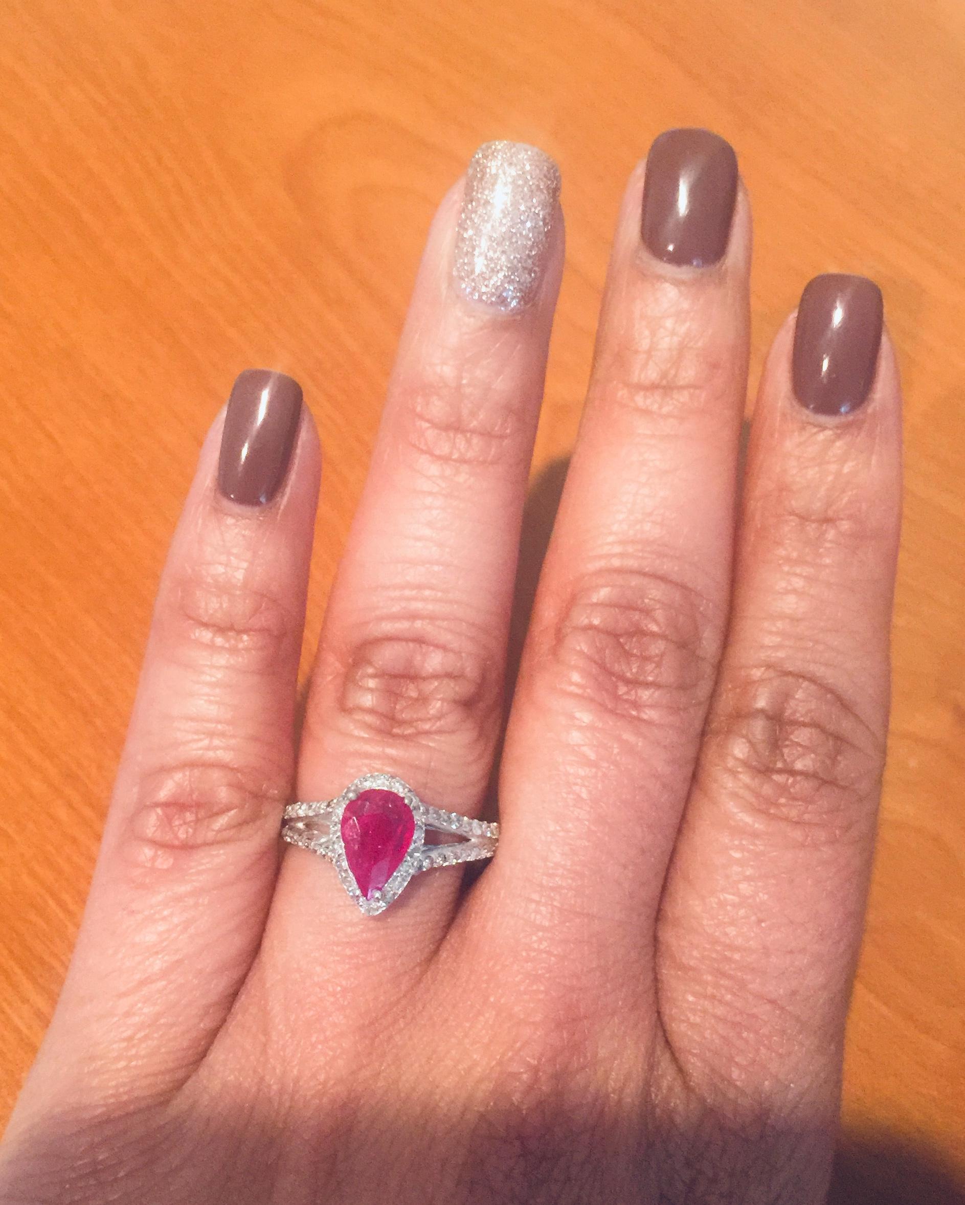 Pear Cut 1.78 Carat Ruby Diamond 18 Karat White Gold Ring For Sale