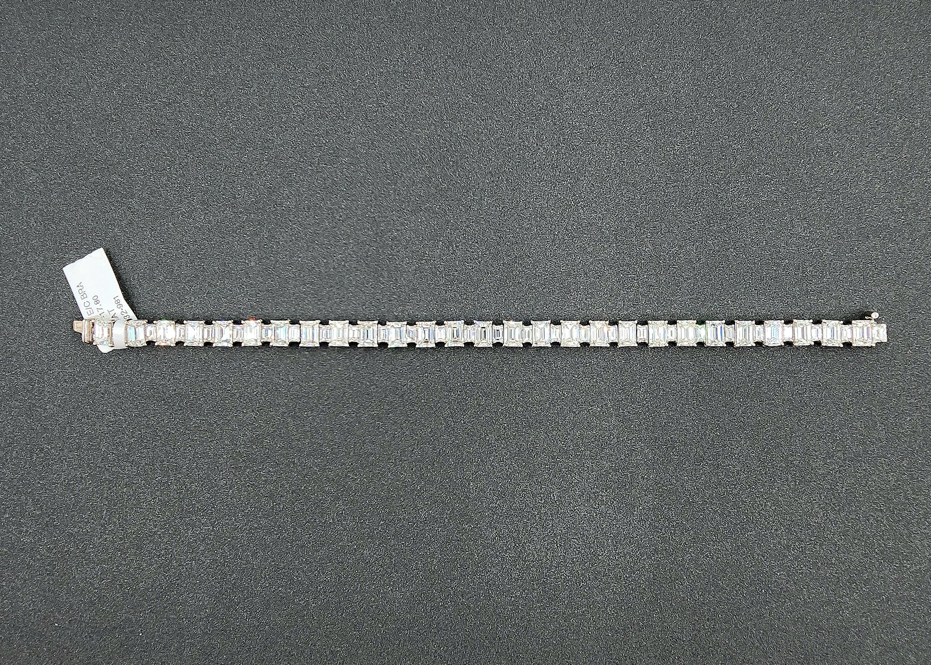 da uomo o donna Bracciale con taglio smeraldo e baguette da 17.80 carati in vendita