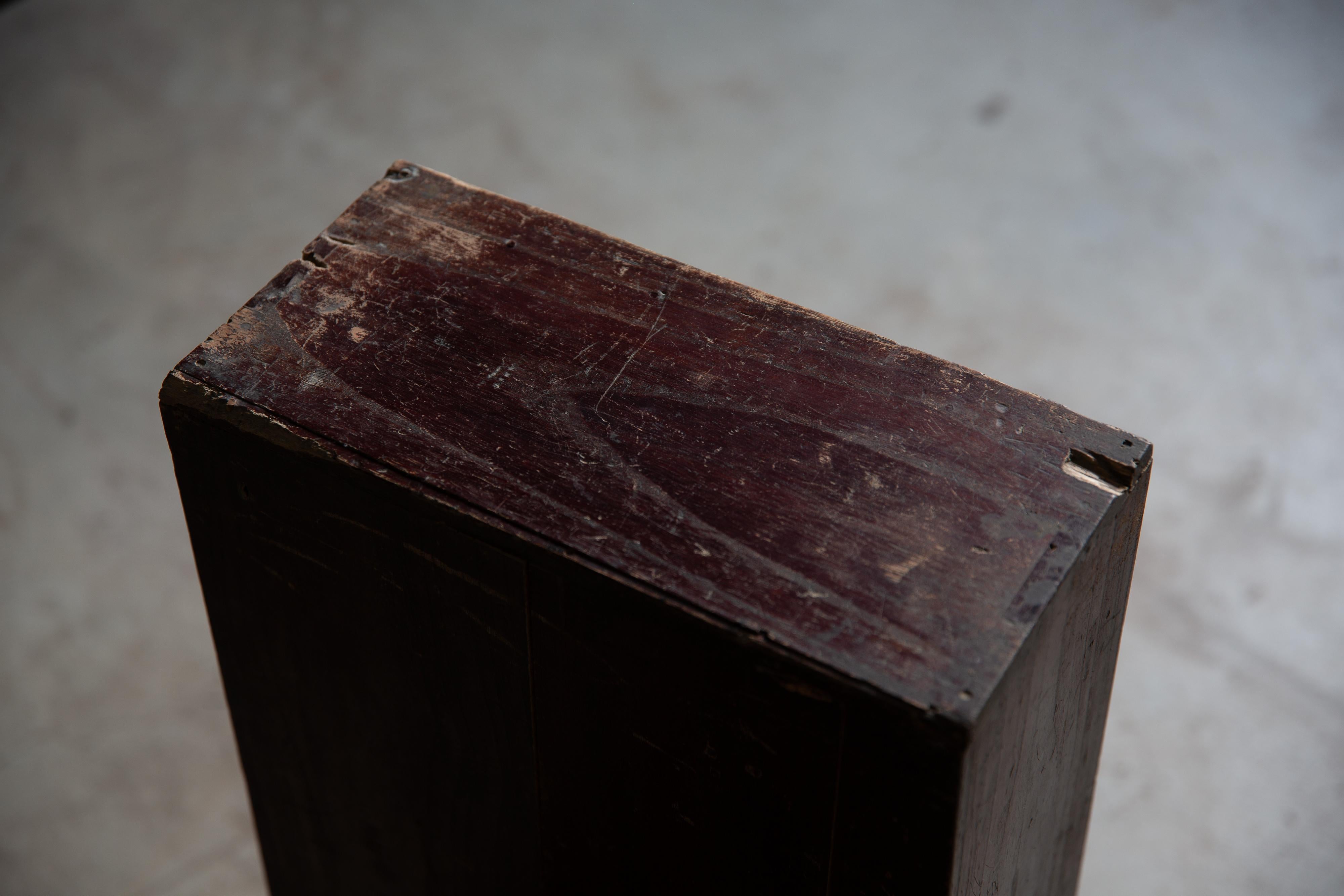1780s-1850s Edo Japanese antique medicine chest of drawers 2pc cabinet wabi sabi For Sale 5