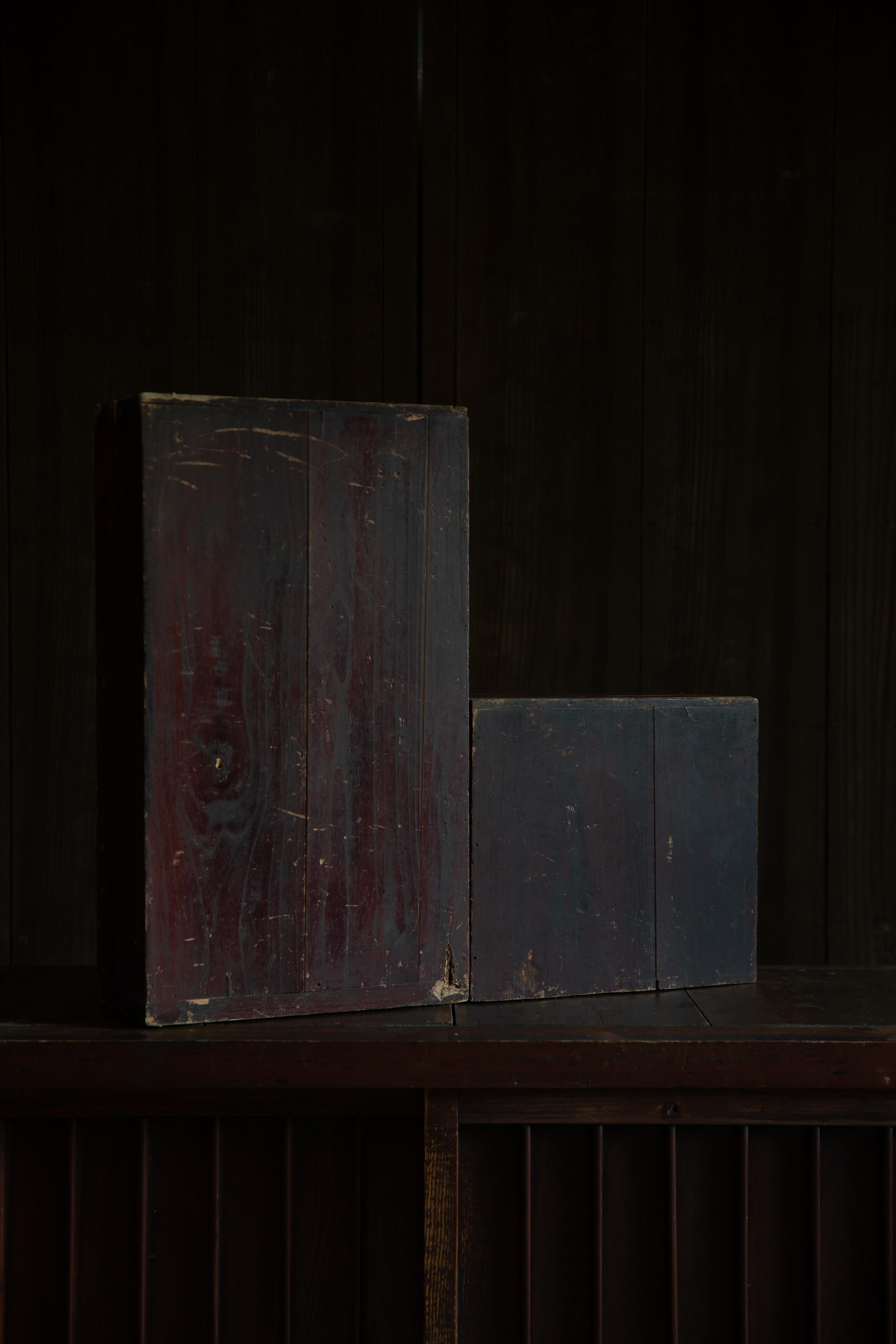 1780s-1850s Edo Japanese antique medicine chest of drawers 2pc cabinet wabi sabi For Sale 9