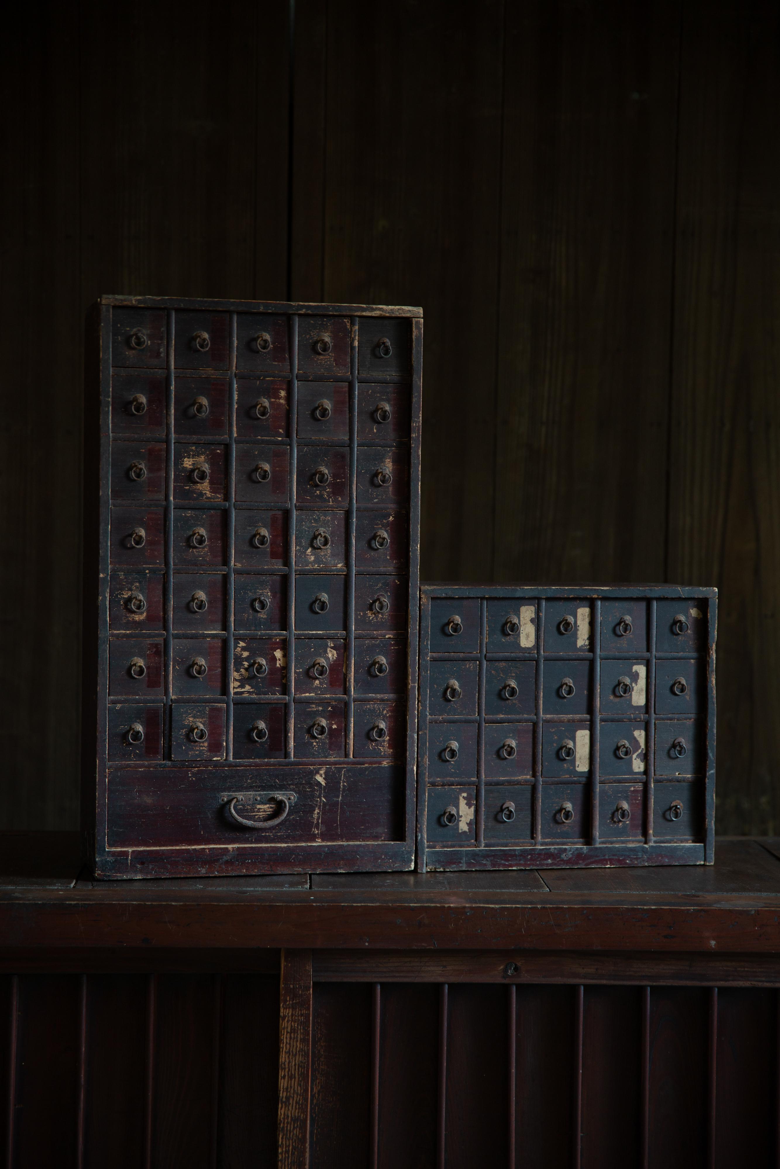Woodwork 1780s-1850s Edo Japanese antique medicine chest of drawers 2pc cabinet wabi sabi For Sale