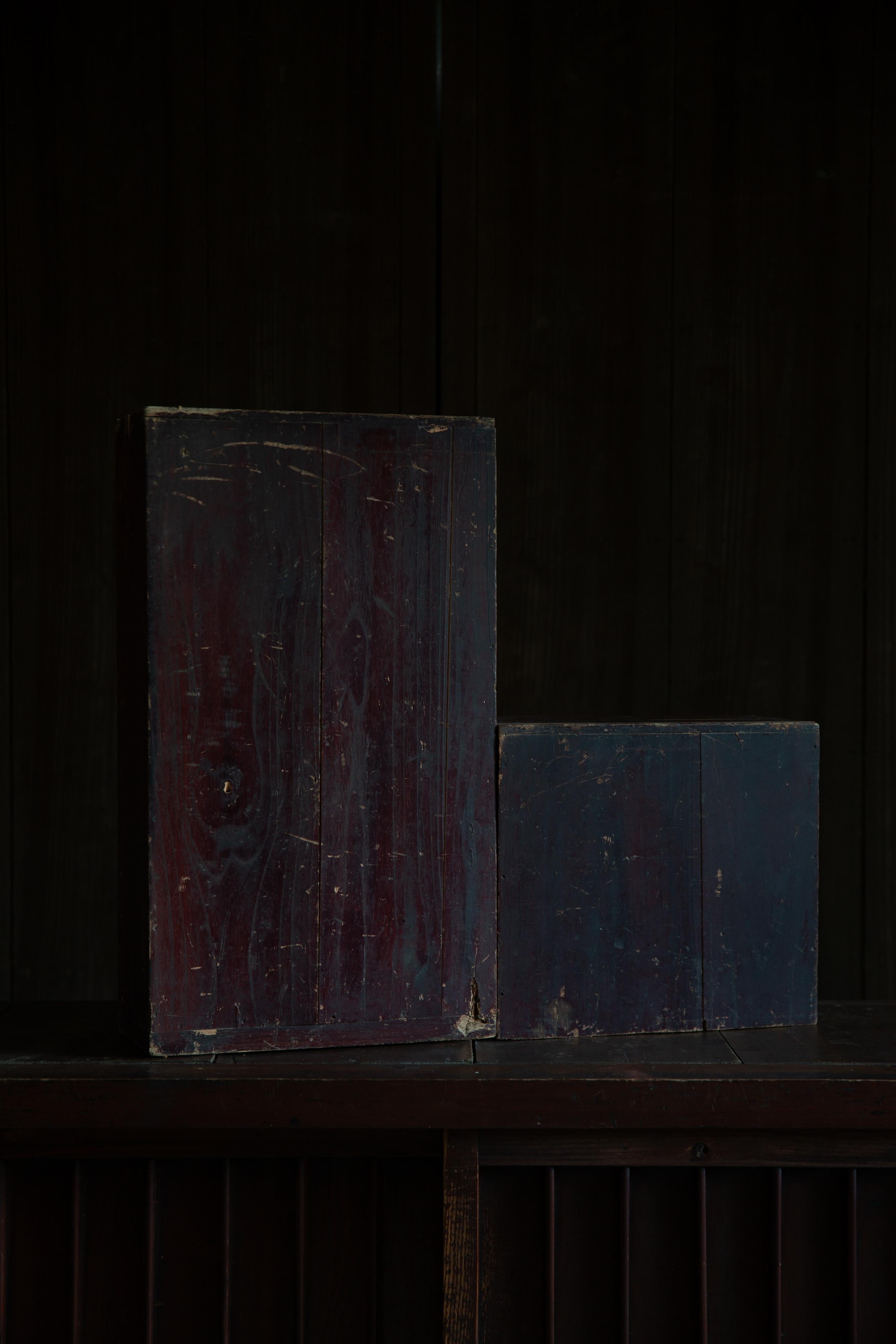 1780s-1850s Edo Japanese antique medicine chest of drawers 2pc cabinet wabi sabi For Sale 1