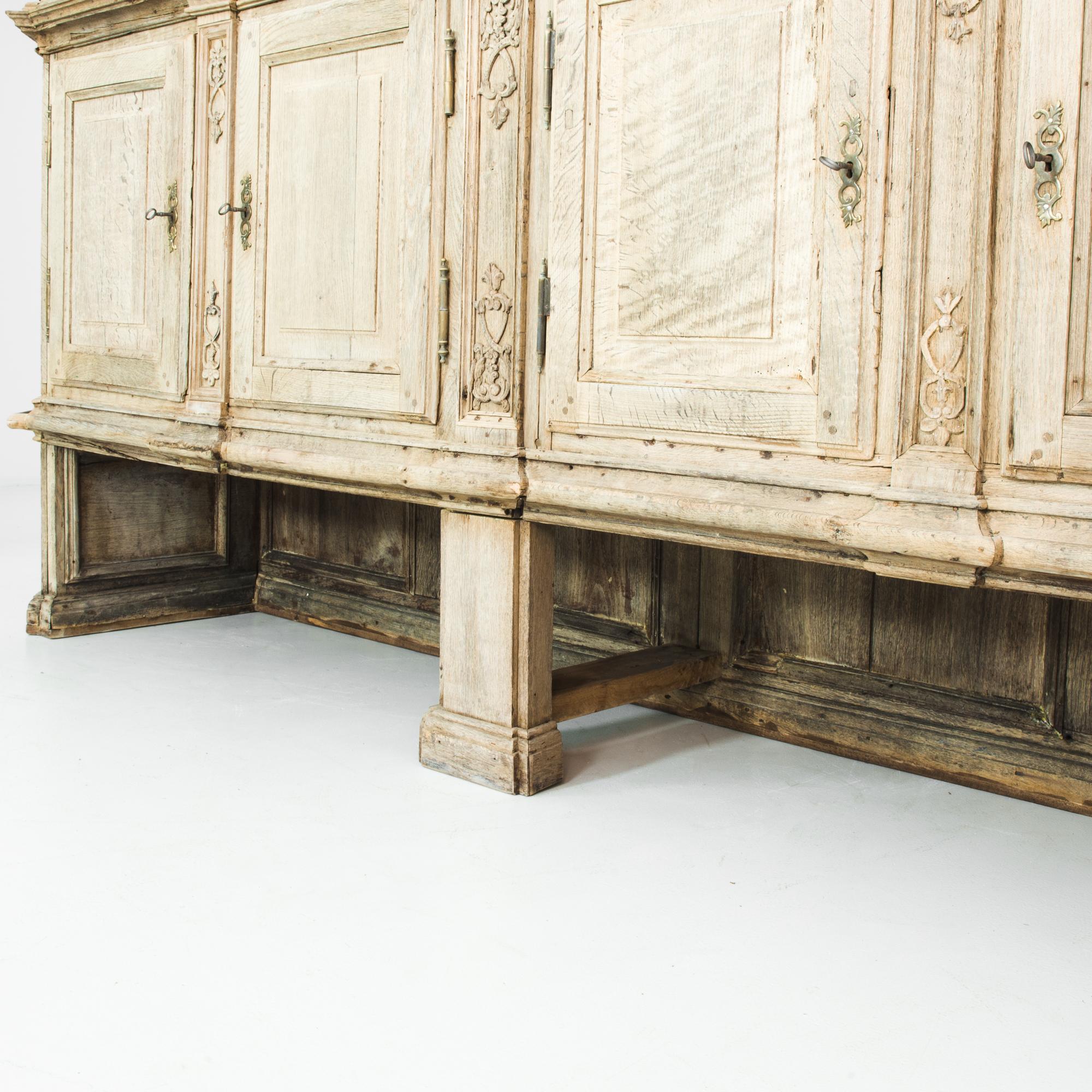 1780s Belgian Bleached Oak Cabinet For Sale 2