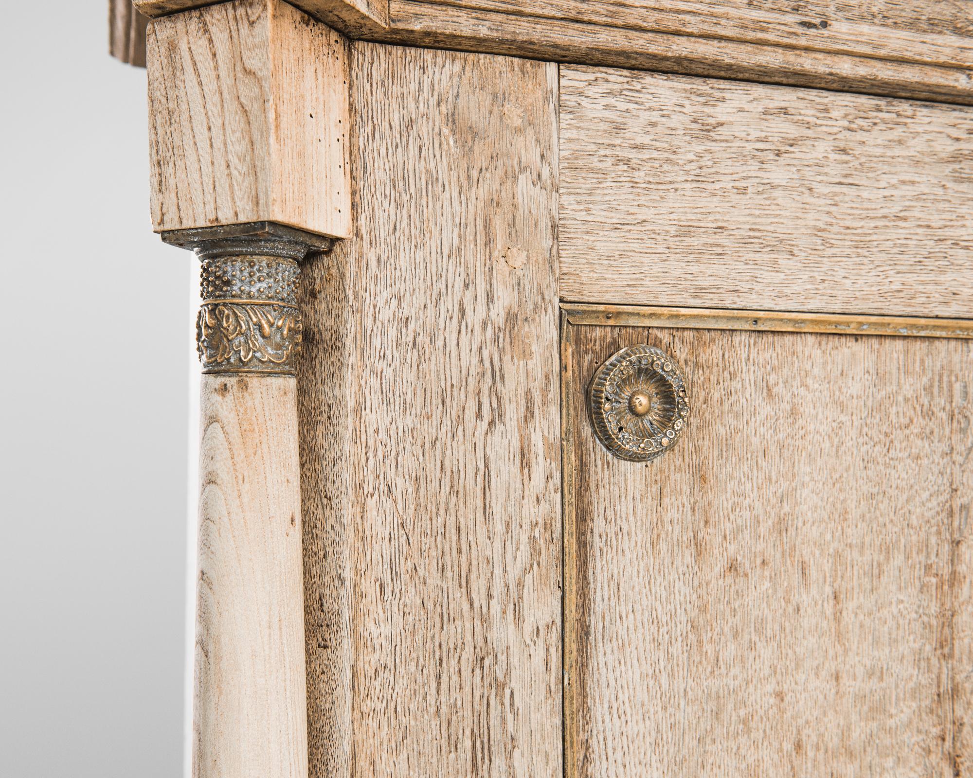 1780s Dutch Bleached Oak Cabinet 3