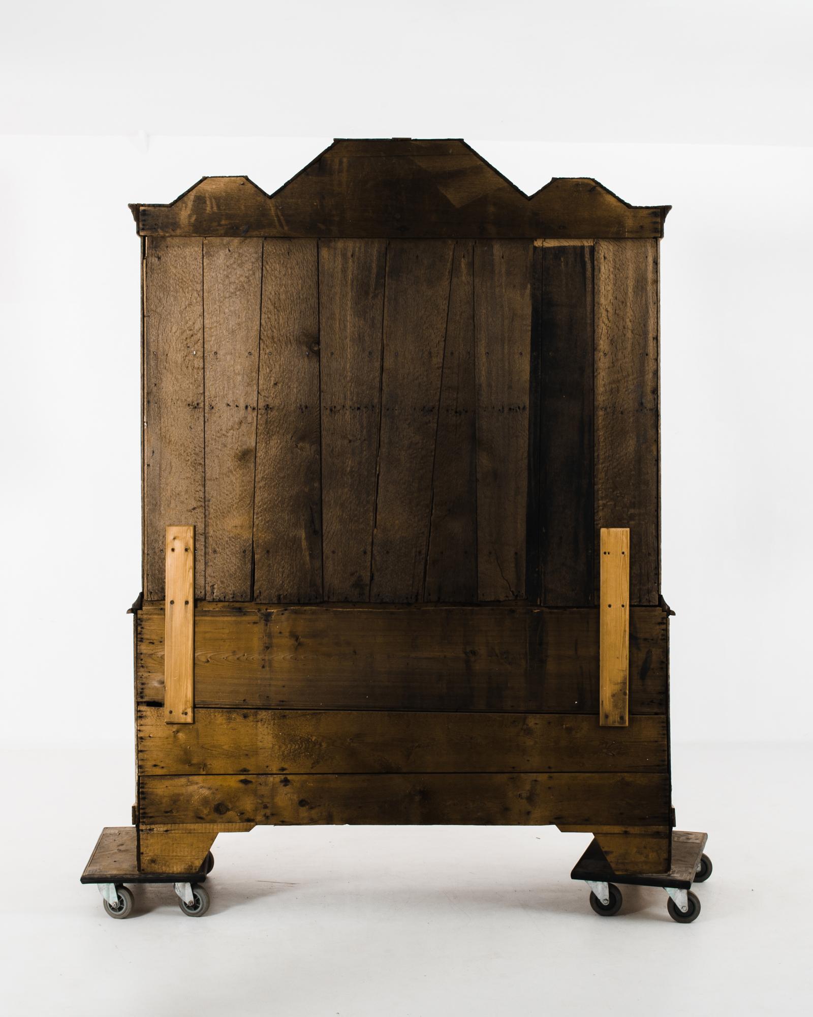 1780s Dutch Bleached Oak Dresser For Sale 2