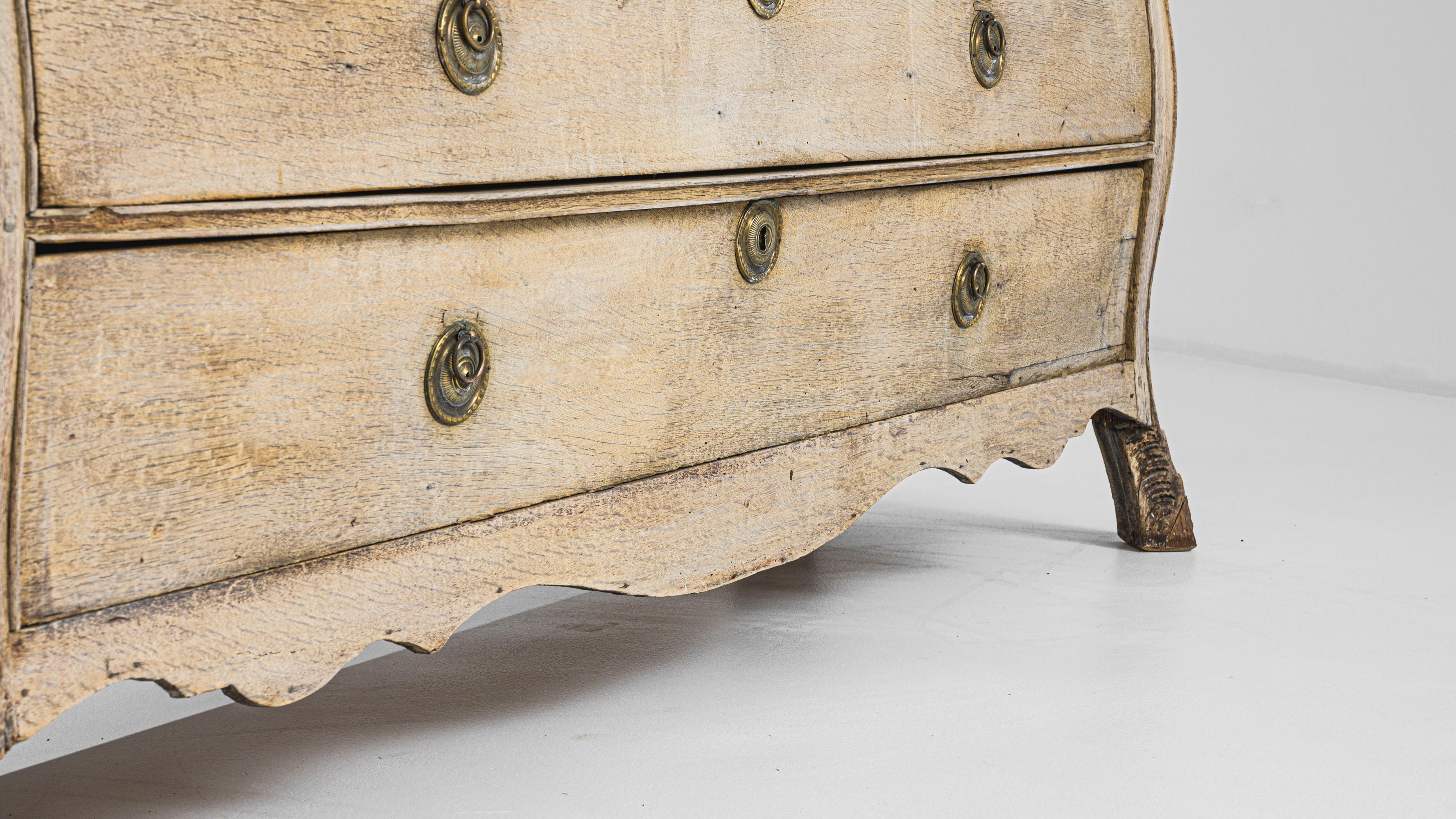 1780s Dutch Oak Cabinet 7