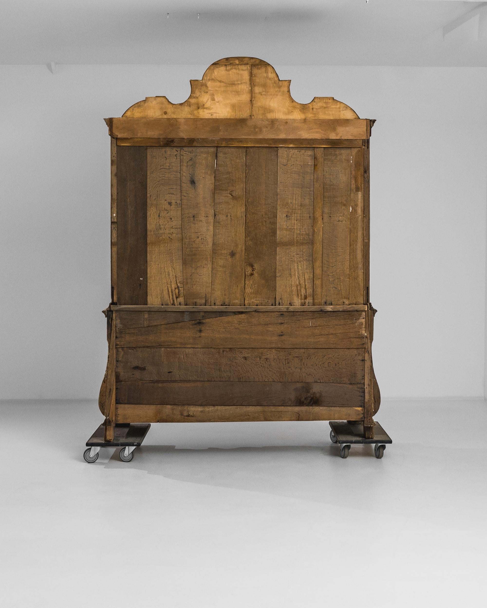 1780s Dutch Oak Cabinet 6