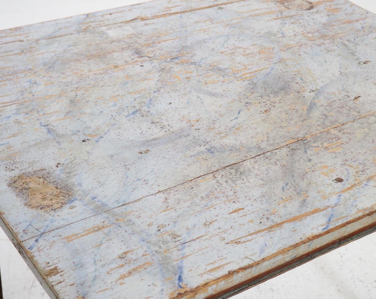 1780s Exceptional Gustavian Original Painted Center Table, Stockholm In Good Condition For Sale In Aalsgaarde, DK