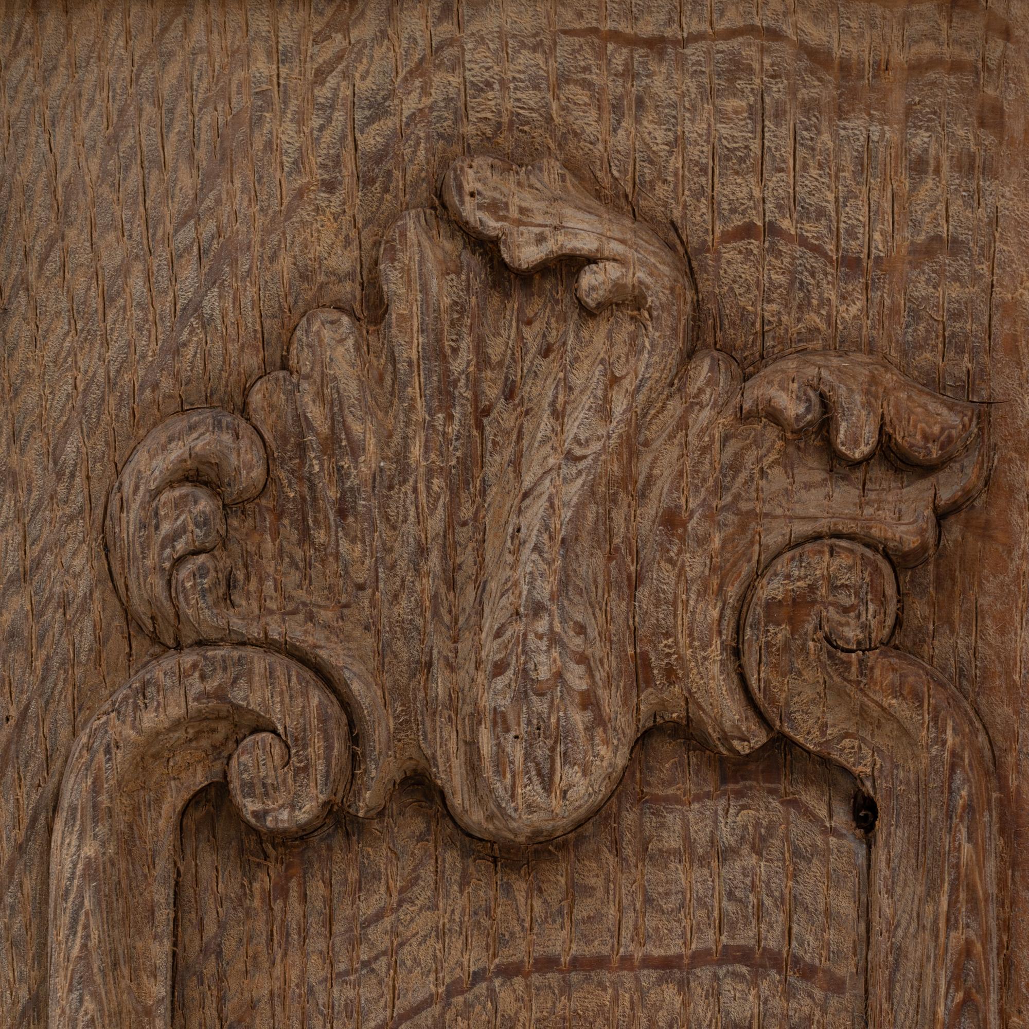 Balaustrada francesa de roble tallada a mano de la década de 1780 en venta 4