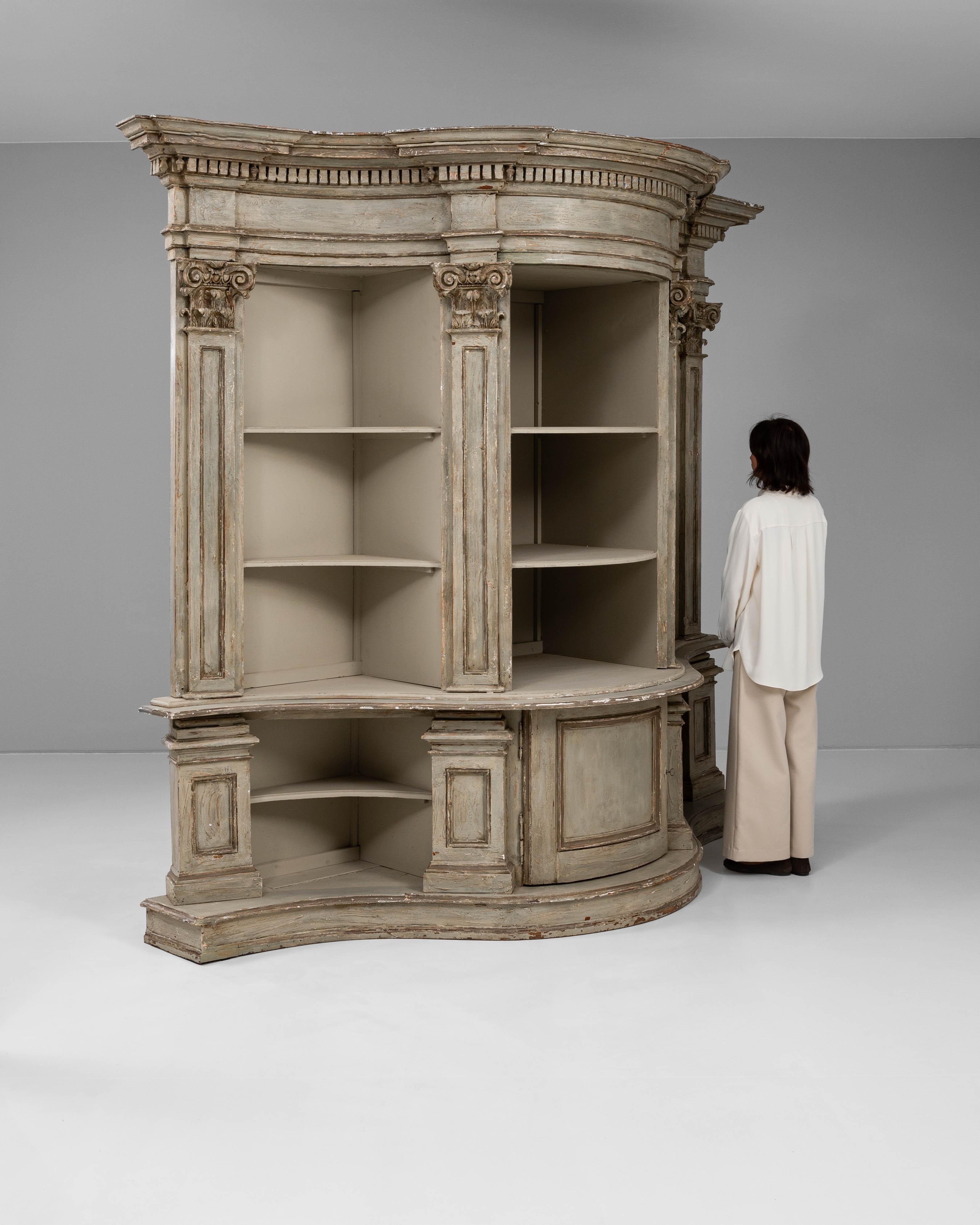 1780s French Wood Patinated Cabinet For Sale 3