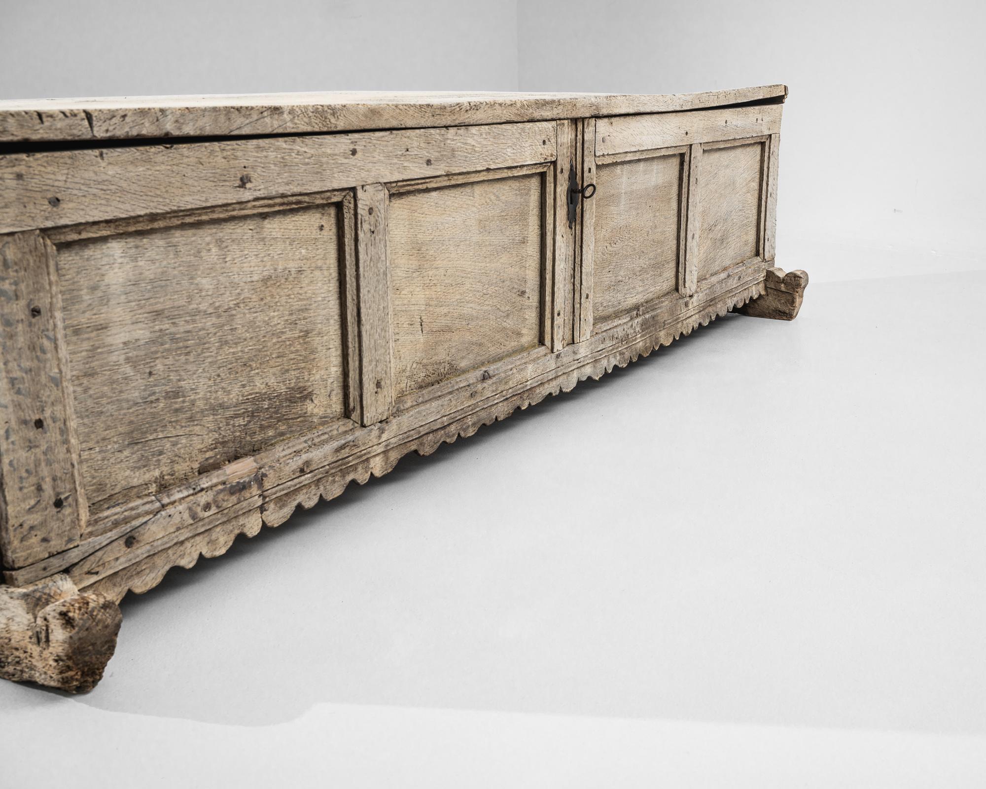 1780s German Bleached Oak Trunk 4