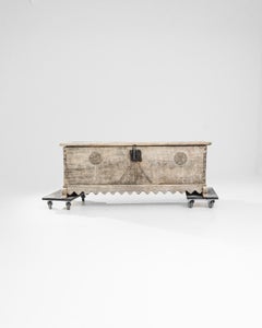 1780s German Bleached Oak Trunk