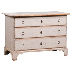 1780s Light Grey Painted Swedish Chest of Drawers with Carved Bracket Feet