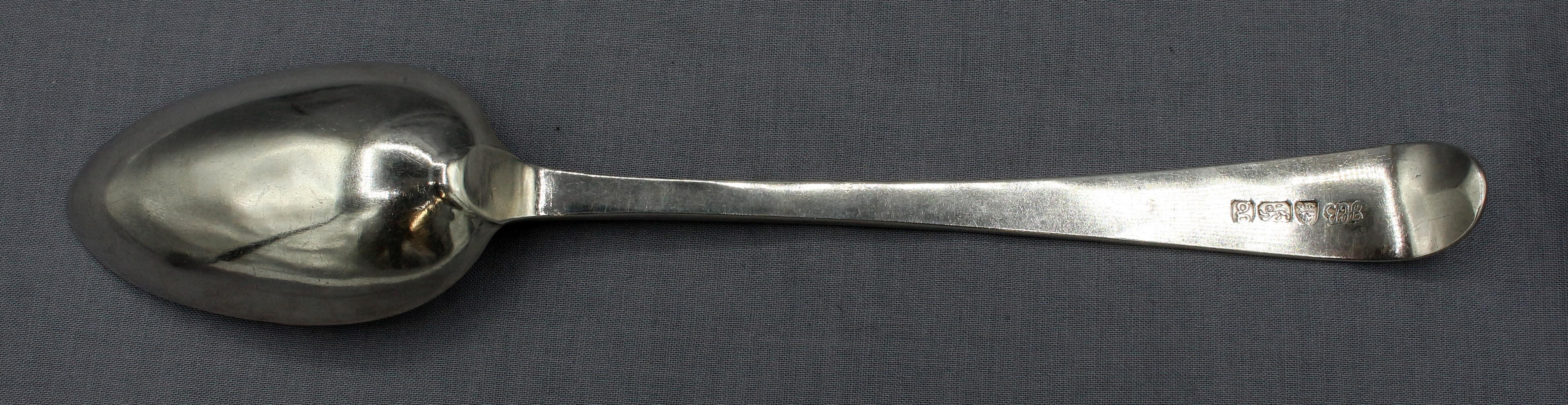Sterling silver tablespoon by Hester Bateman, London, 1782. George III period Old English Engraved pattern. The bright cutting is superb. The crest has been erased. 2.50 troy oz.
9.5