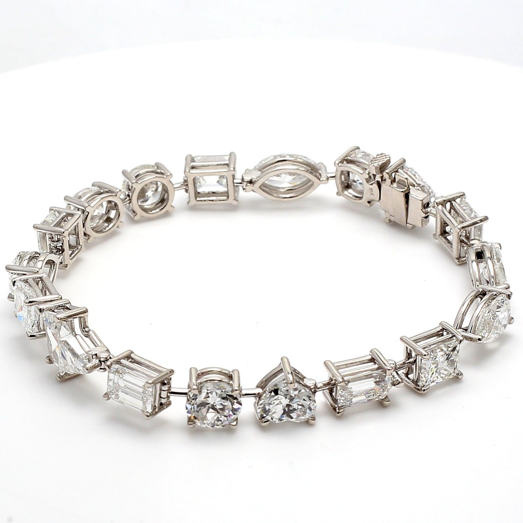 Women's 17.83 Carat Mix Cut D-G SI1-I1 GIA Diamond 18 Karat White Gold Tennis Bracelet For Sale