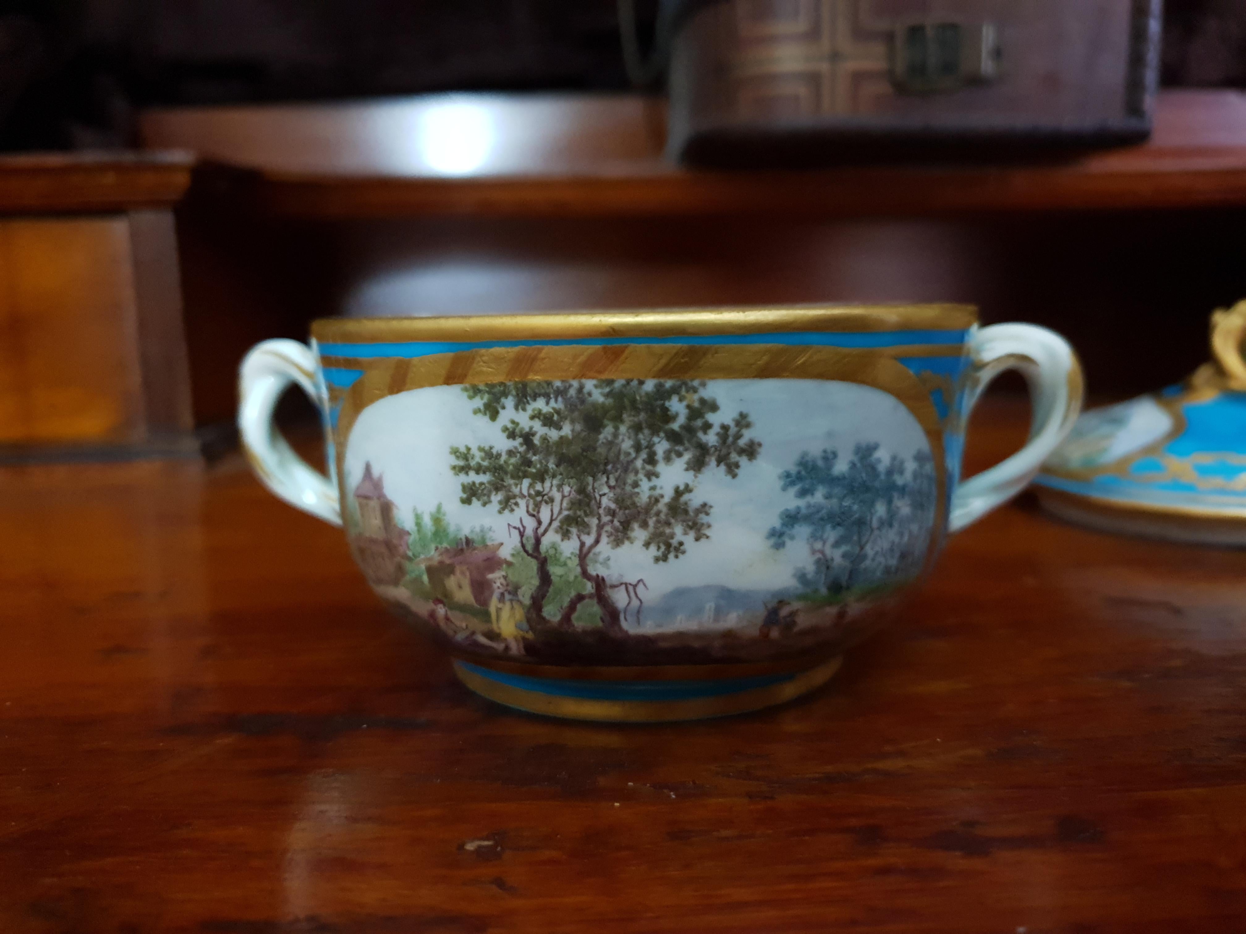  18th Century Sevres Blue Hand Painted Lidded Chocolate Cup & Saucer For Sale 3