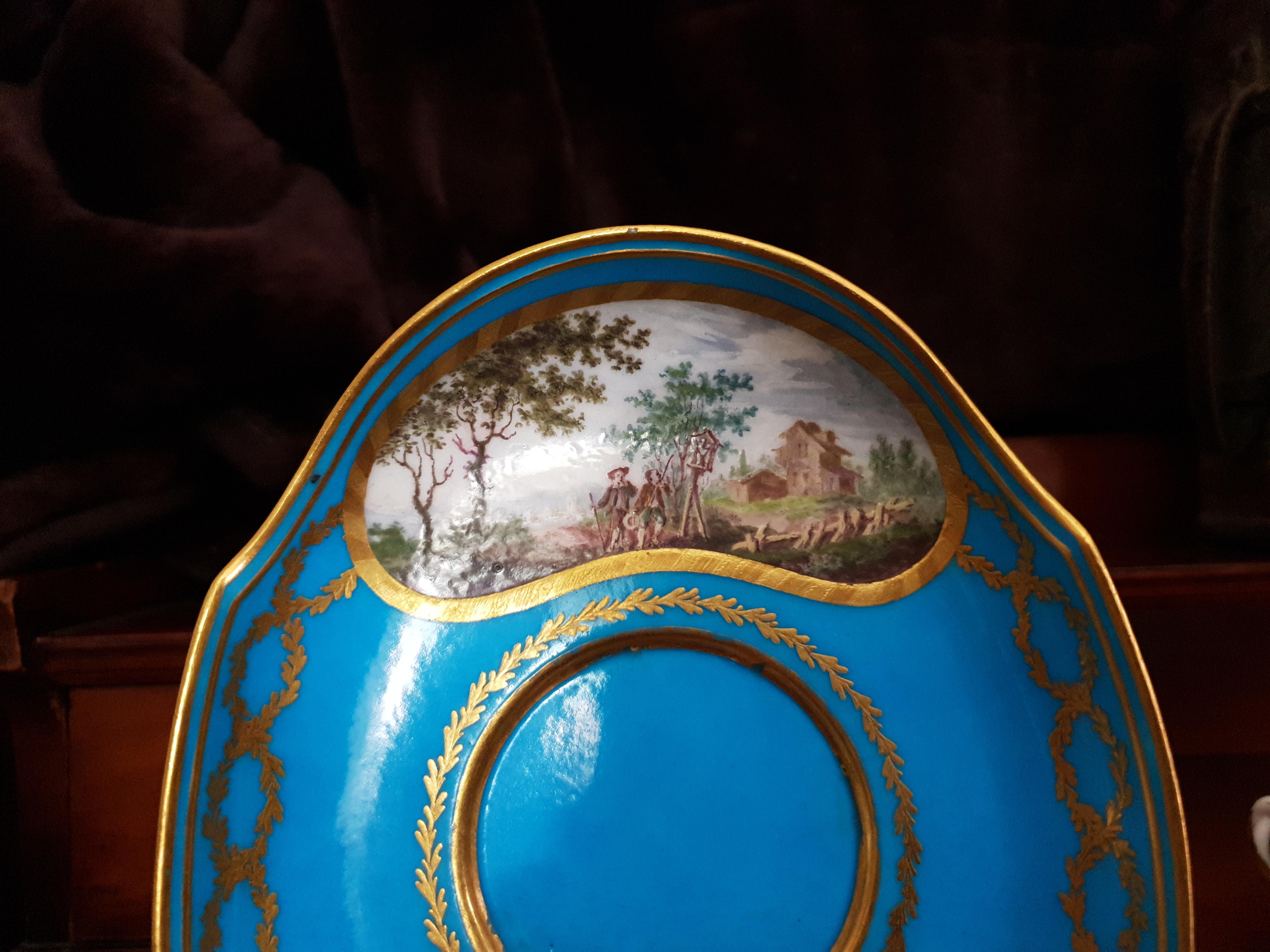  18th Century Sevres Blue Hand Painted Lidded Chocolate Cup & Saucer In Good Condition For Sale In London, GB