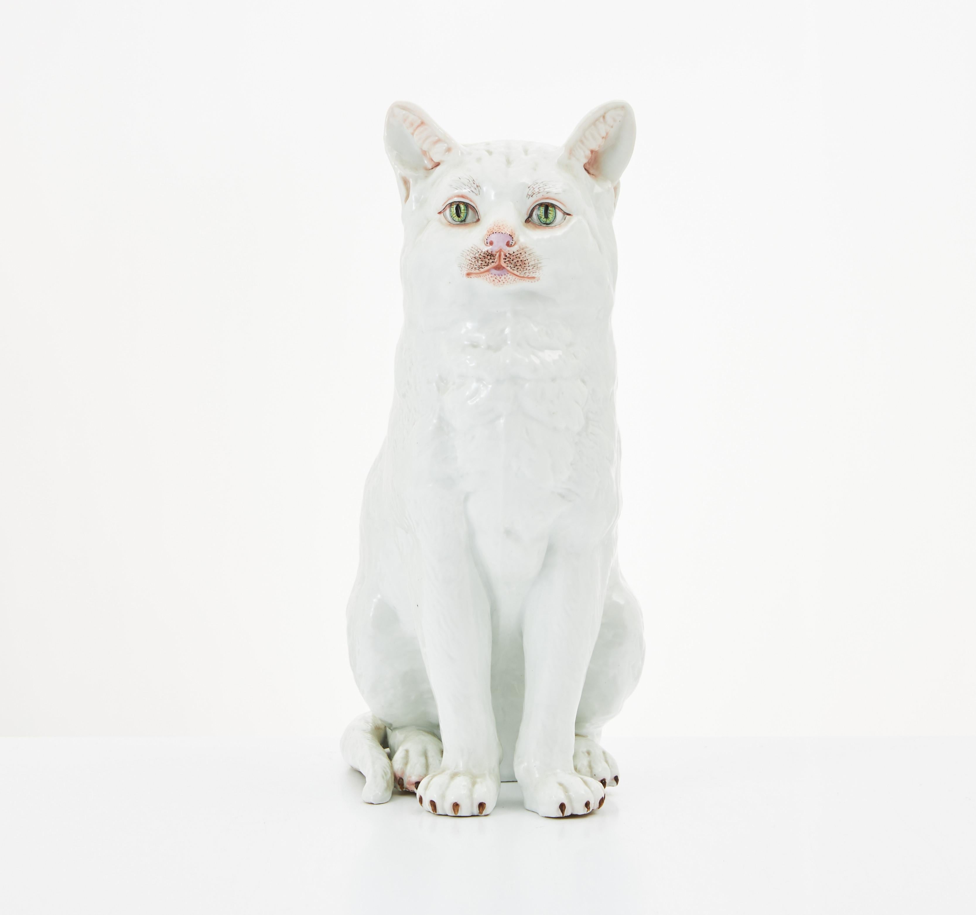 1784 Antigua figura de porcelana Royal Vienna Imperial Sorgenthal Gato blanco Artista en venta