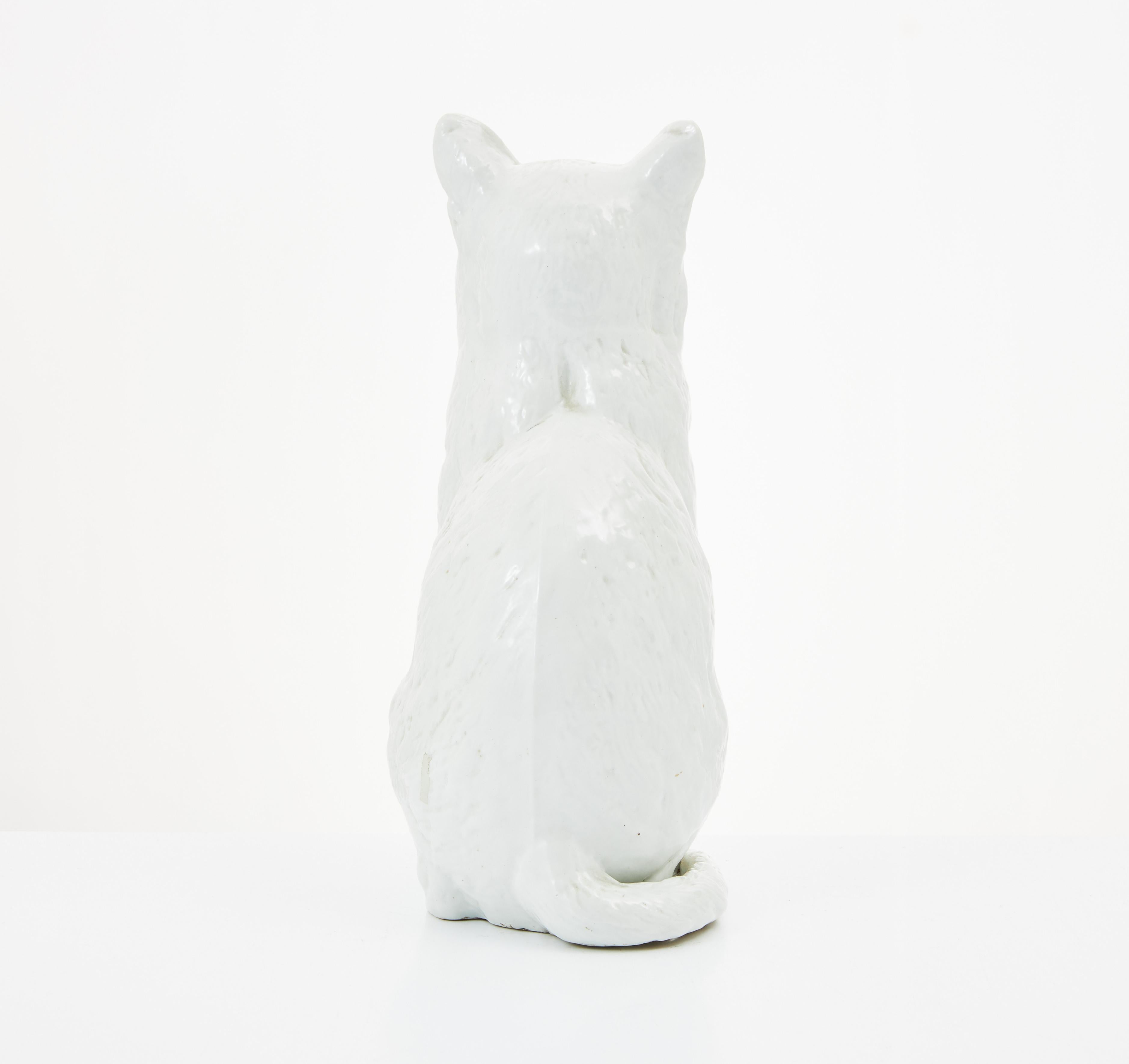 1784 Antigua figura de porcelana Royal Vienna Imperial Sorgenthal Gato blanco en venta 1