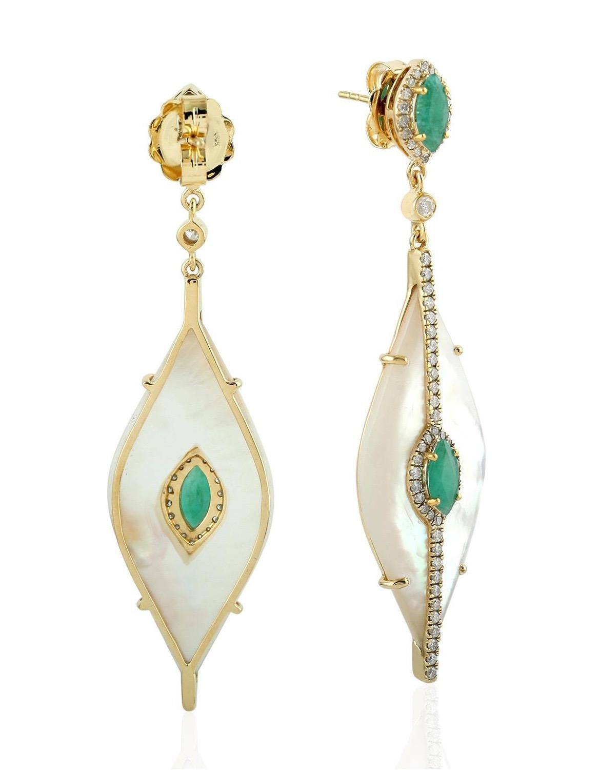 Modern 17.85 Carat Mother of Pearl Emerald Diamond 18 Karat Gold Earrings For Sale