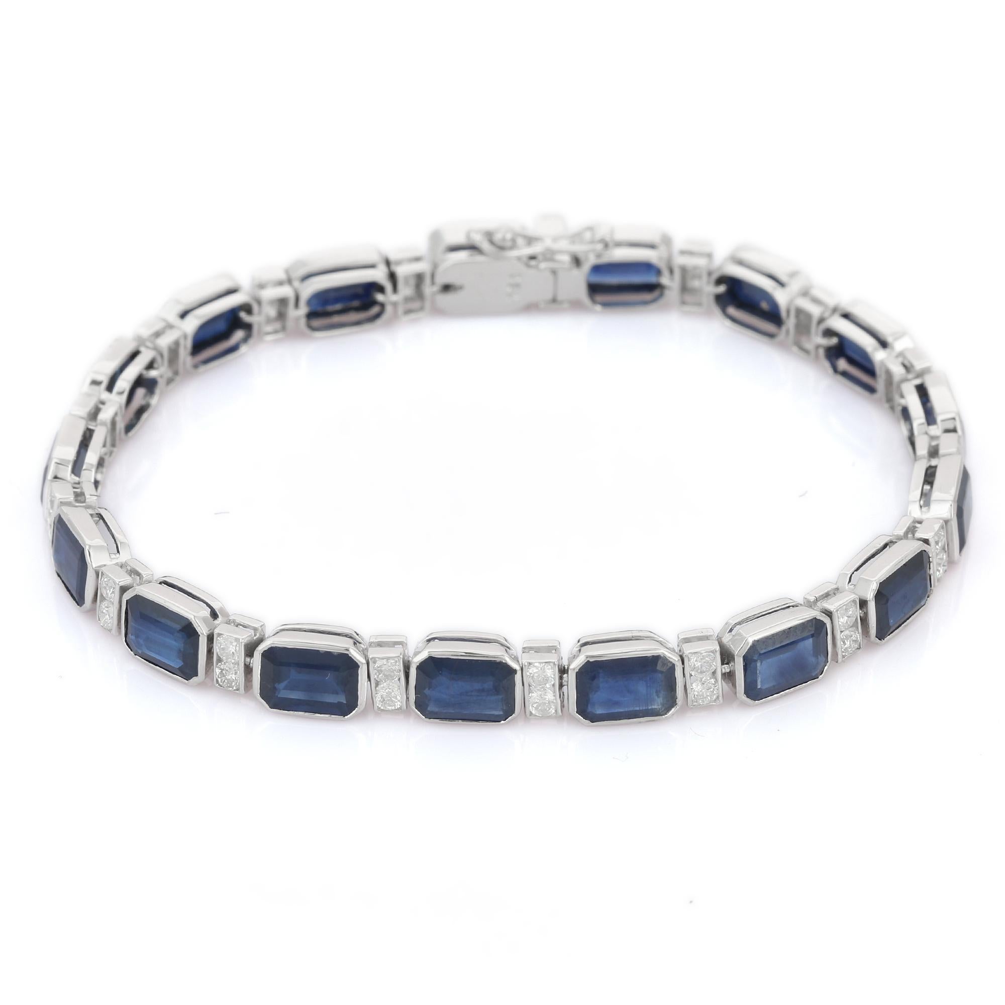 17.85 Ct Blue Sapphire Bracelet in 18 Karat White Gold with Prong Set Diamonds For Sale 1