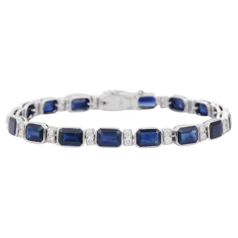 17.85 Ct Blue Sapphire Bracelet in 18 Karat White Gold with Prong Set  Diamonds For Sale at 1stDibs